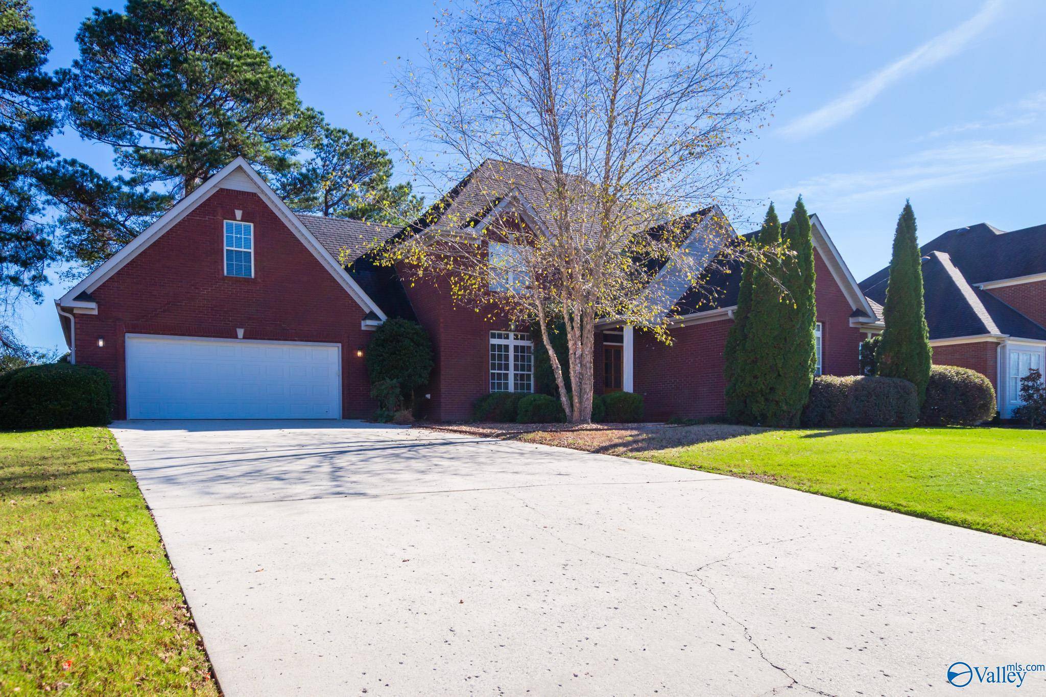 Hartselle, AL 35640,1102 Ridgecrest Lane NE