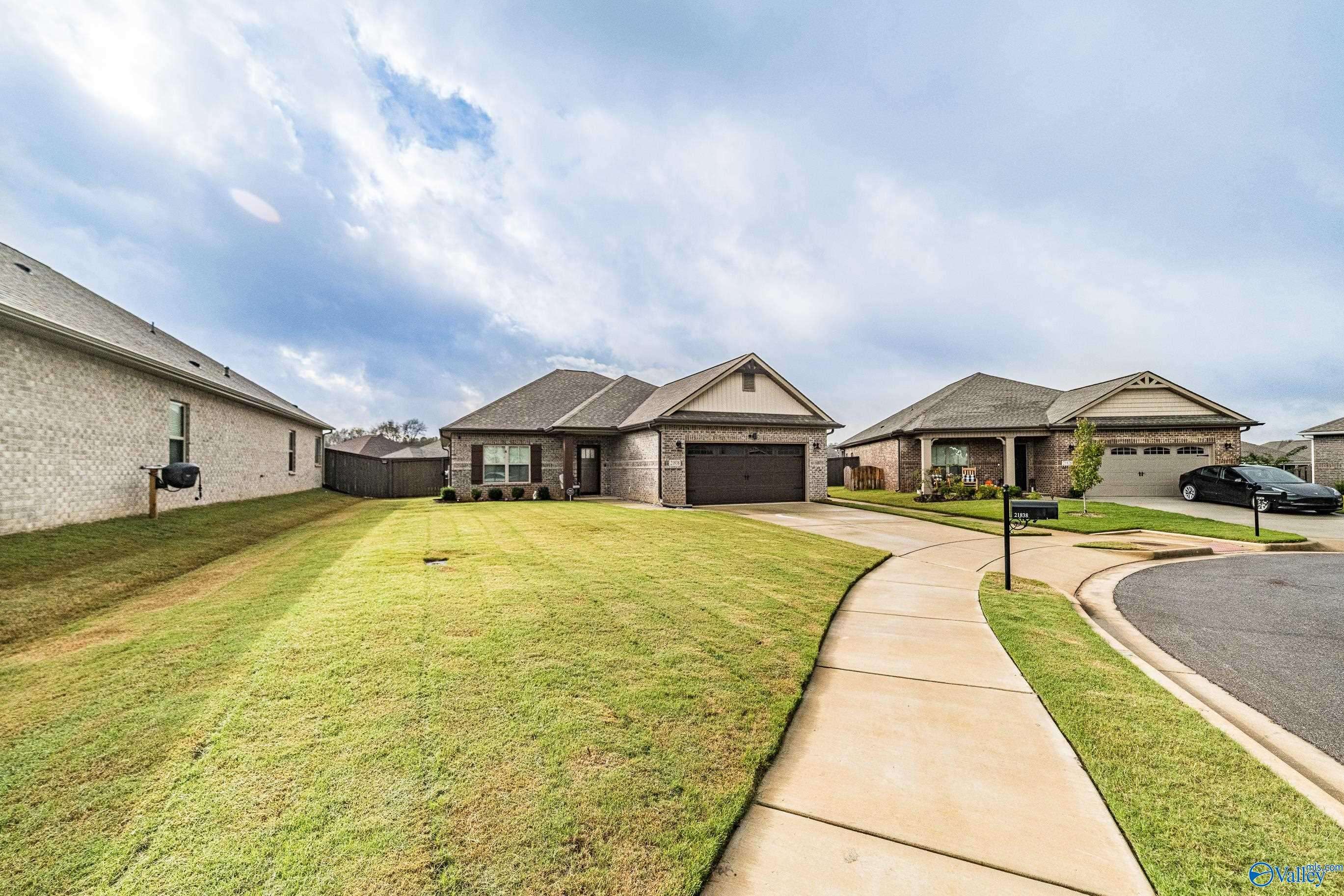 Athens, AL 35613,21838 Shearwater Drive