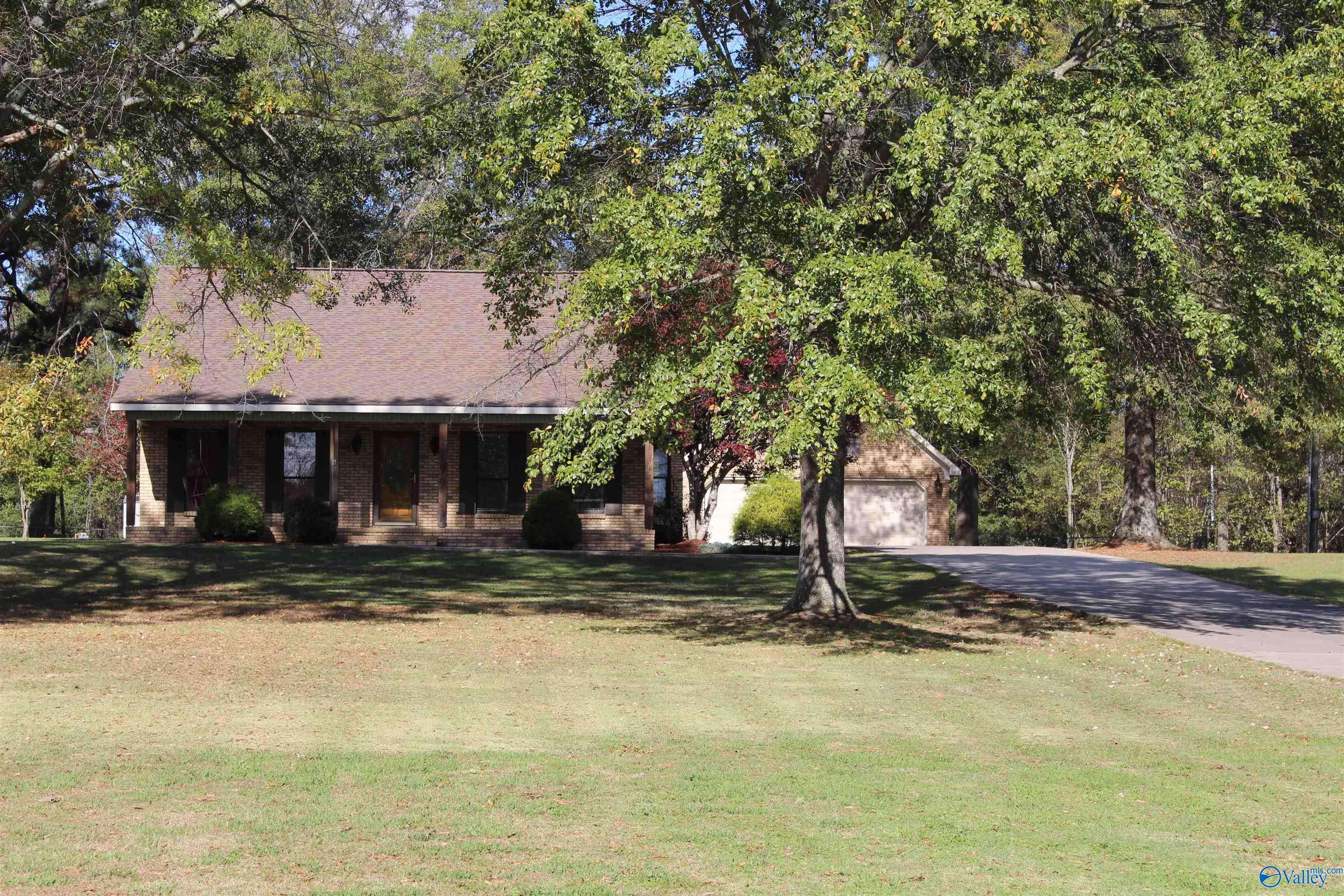 Moulton, AL 35650,168 County Road 249