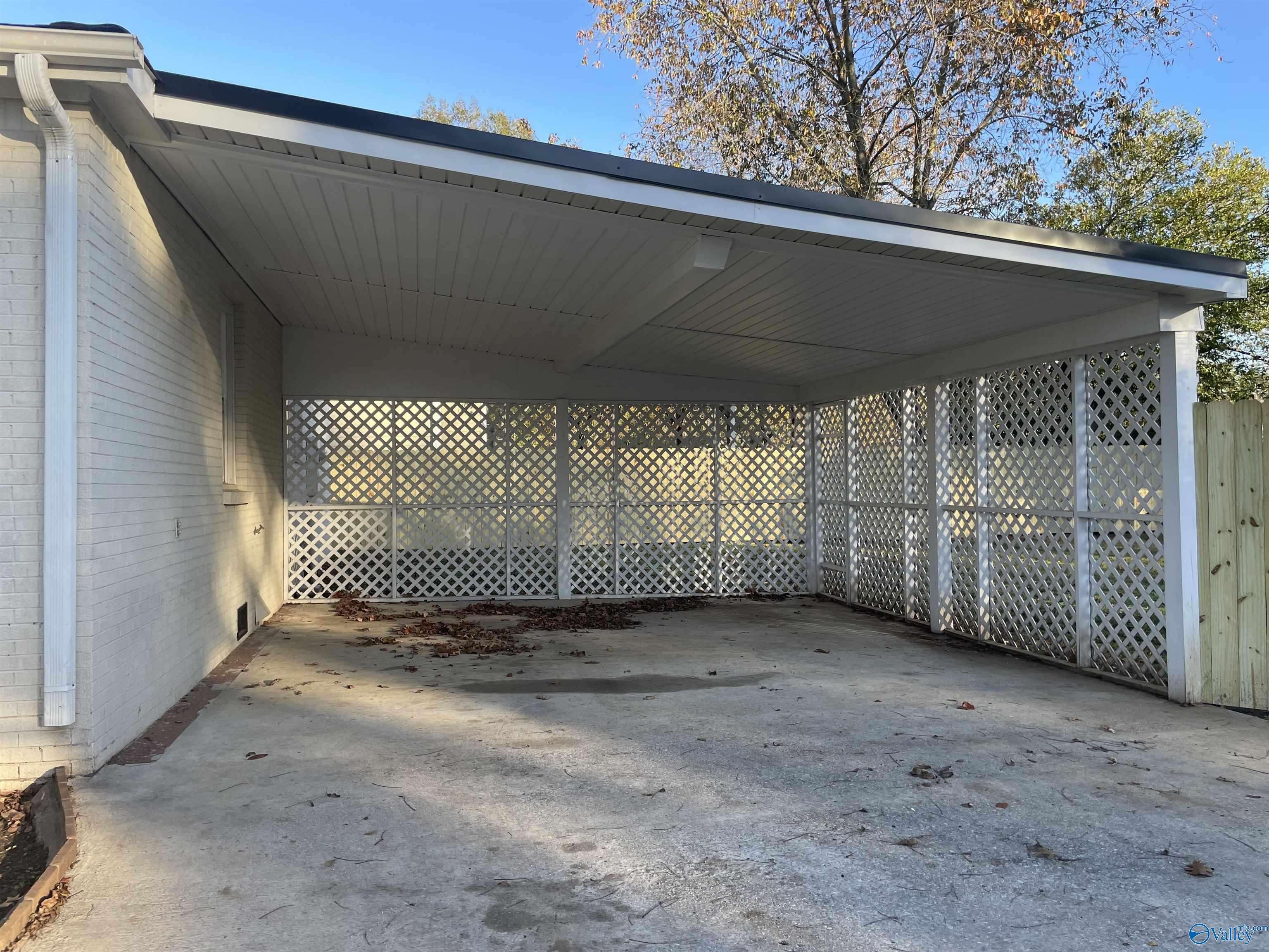 Huntsville, AL 35801,700 Oakwood Avenue