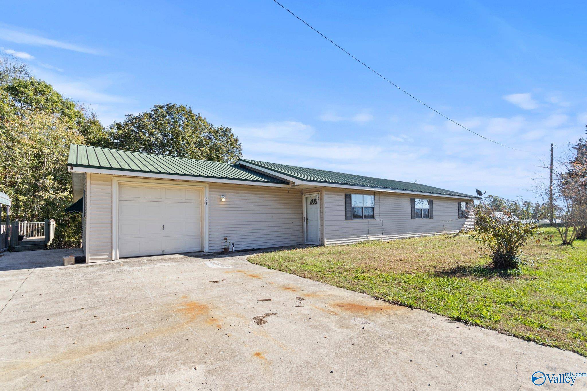 Somerville, AL 35670,97 Davidson Private Drive