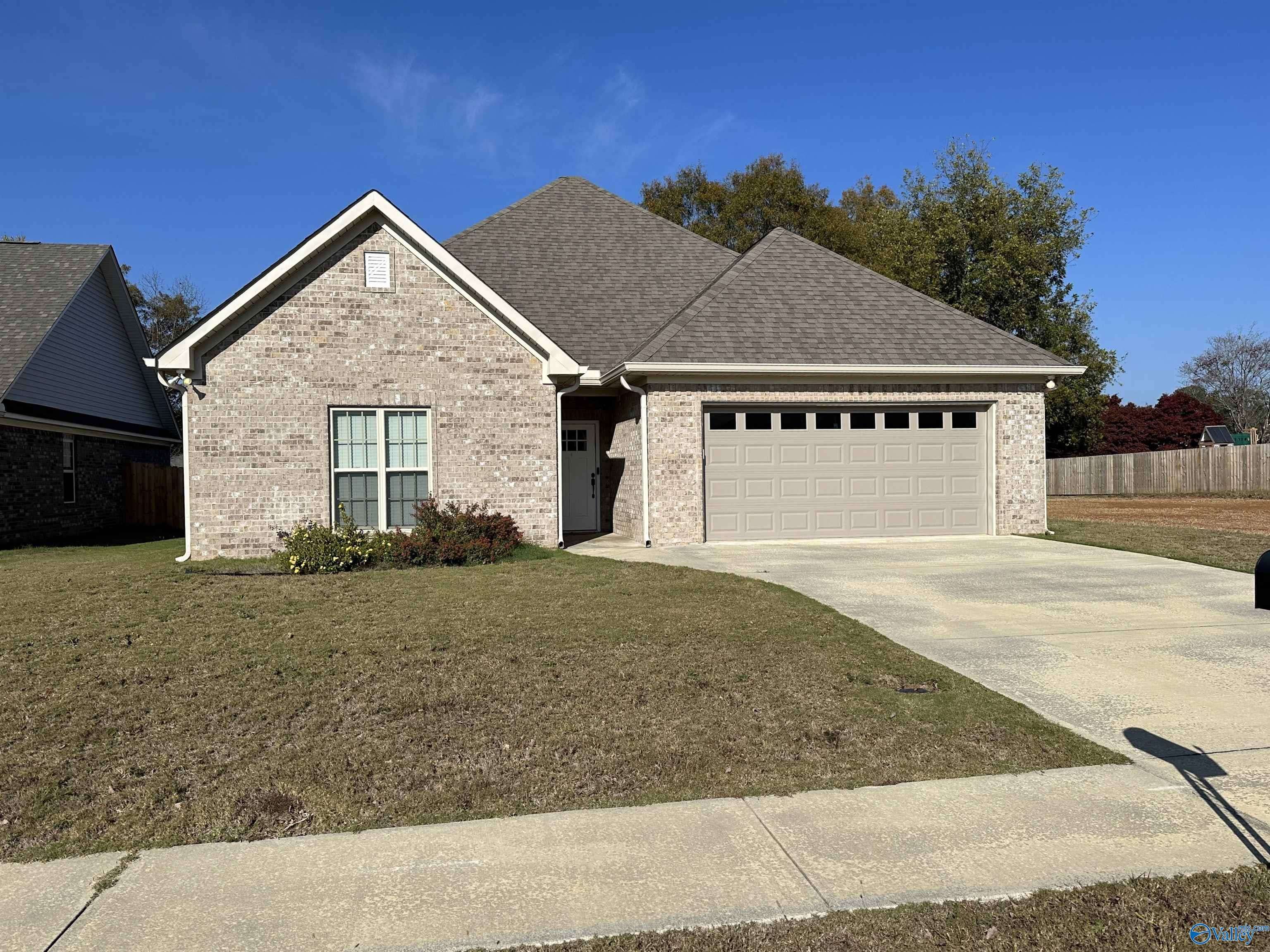 Glencoe, AL 35905,122 Glen Oaks Circle