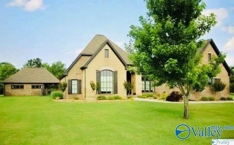 Decatur, AL 35603,2906 Cedar Creek