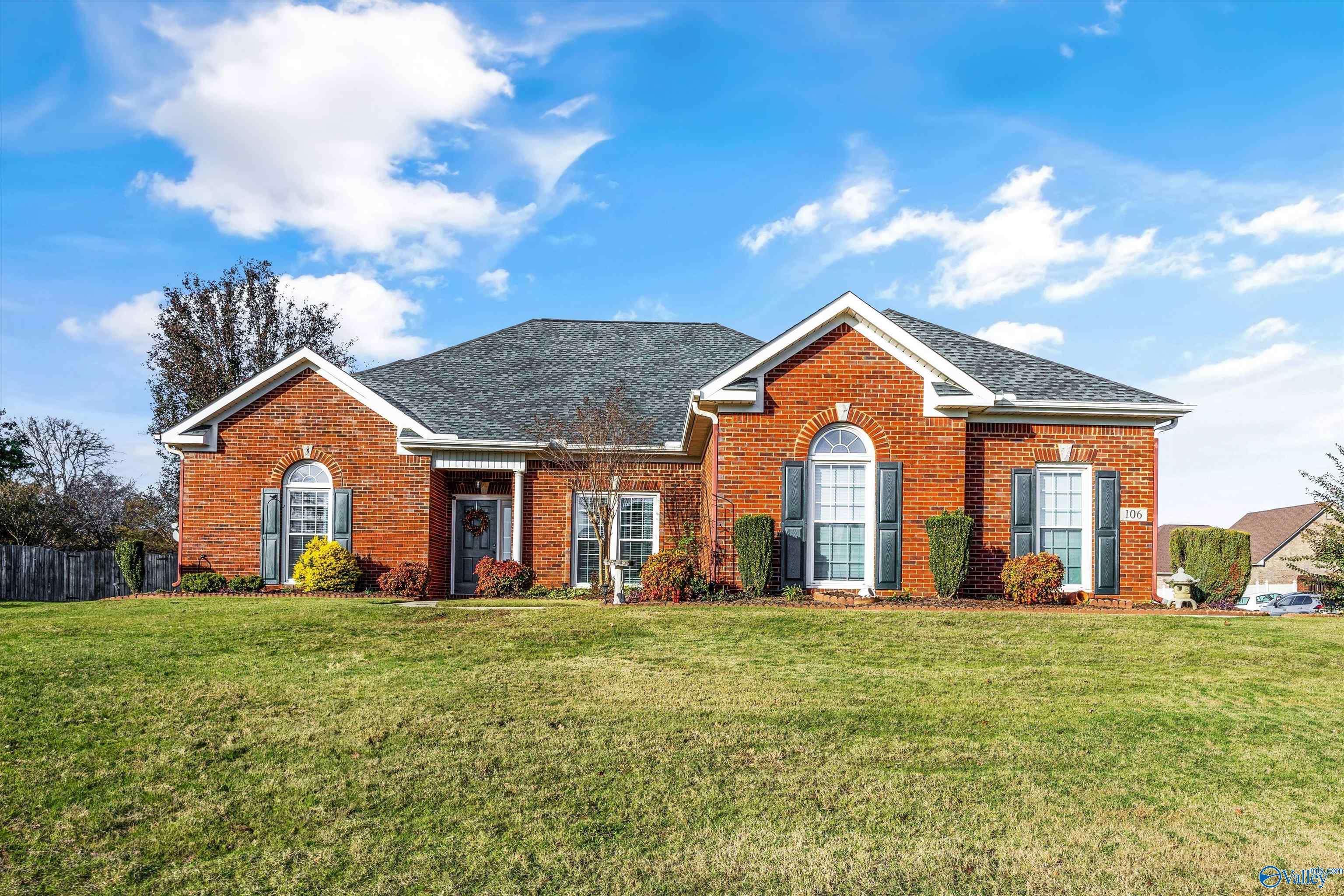 Huntsville, AL 35806,106 Winding Oak