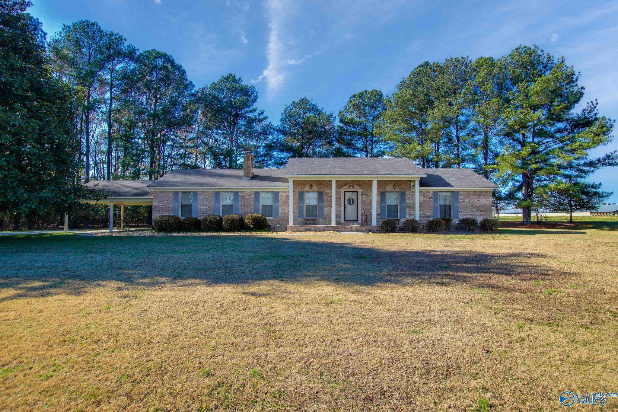 Moulton, AL 35650,1607 County Road 227