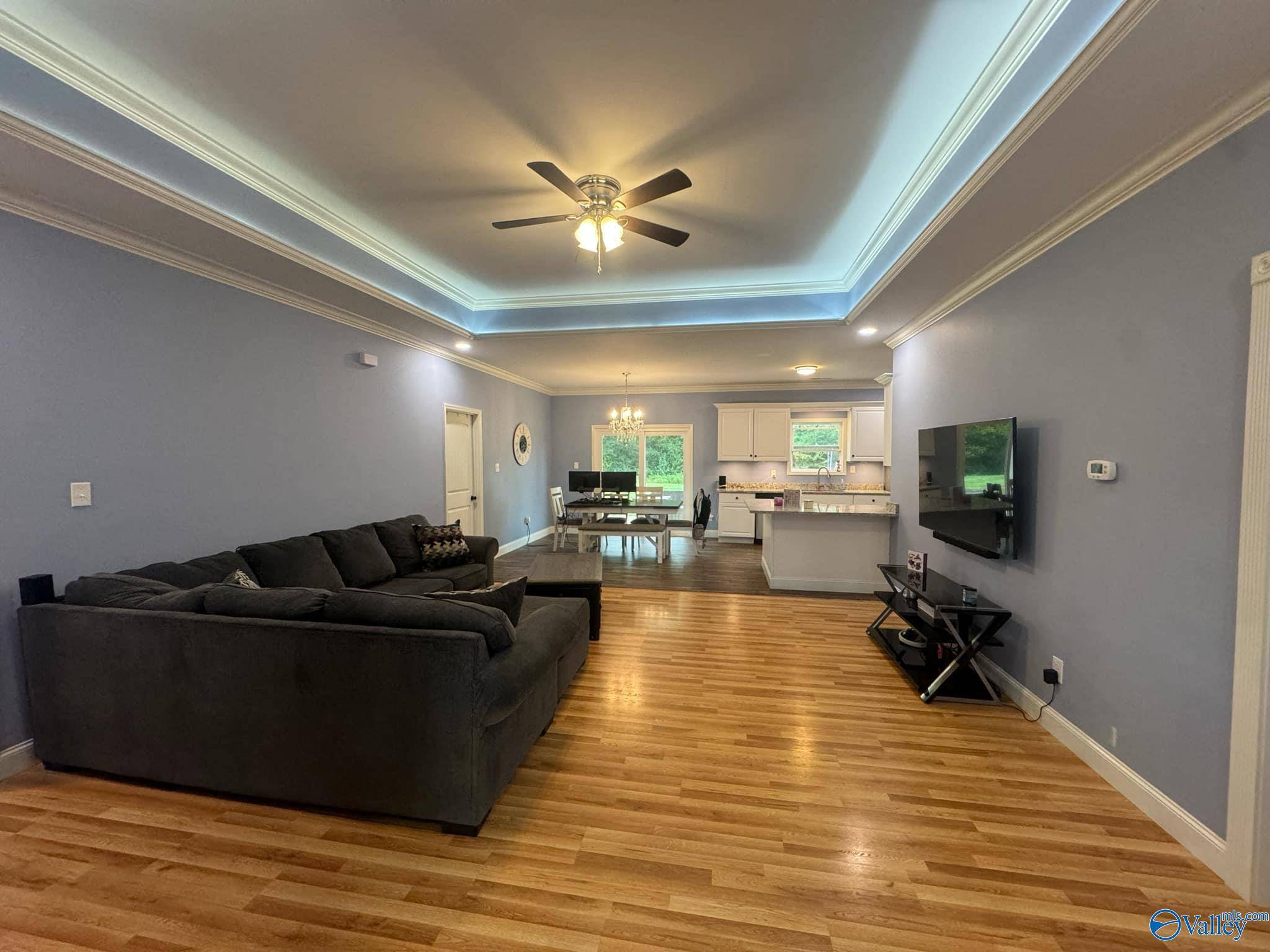Athens, AL 35611,4240 Snake Road