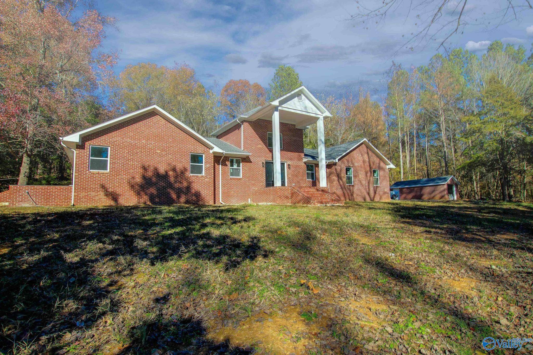 Town Creek, AL 35672,1199 County Road 236