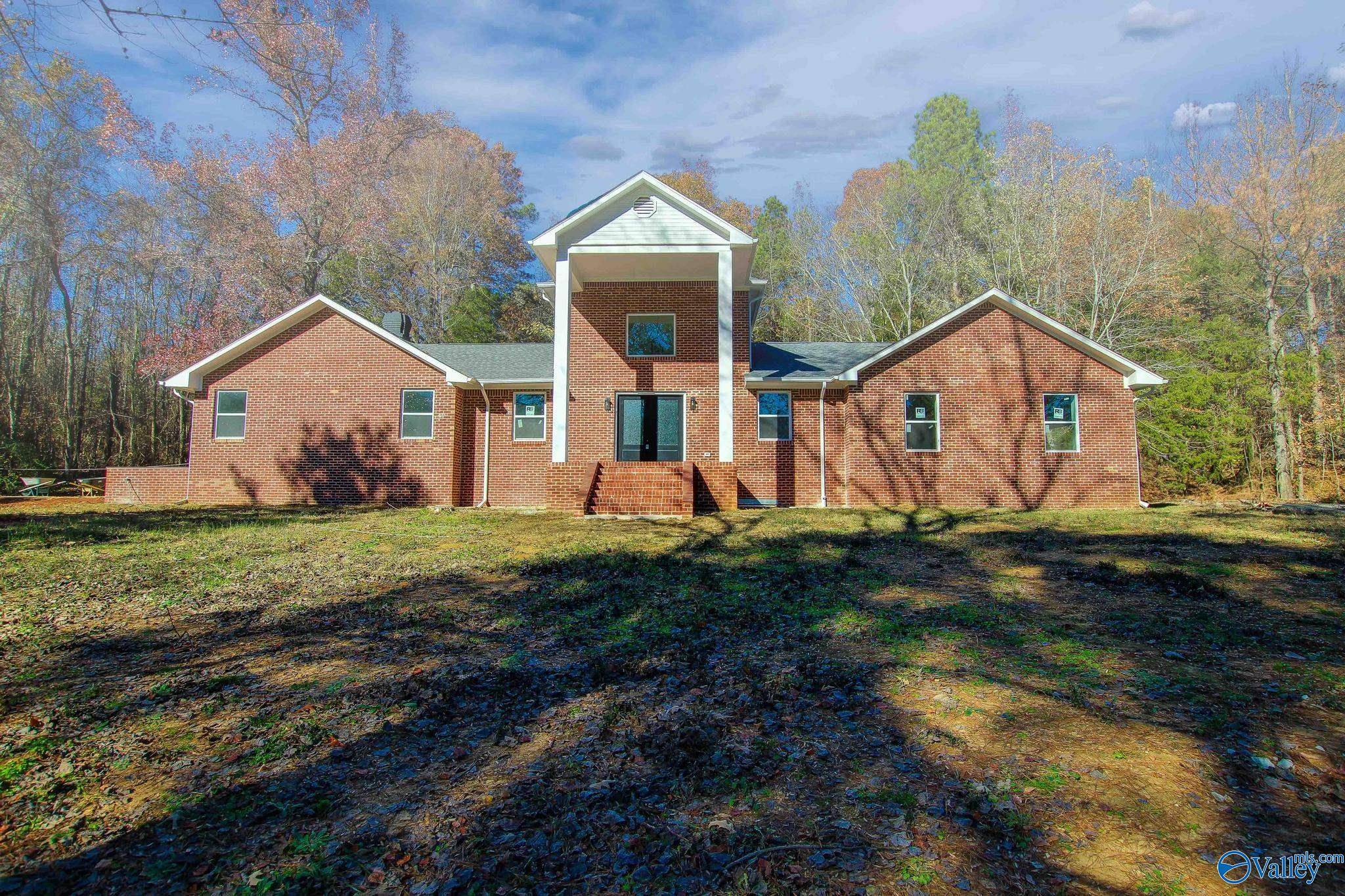 Town Creek, AL 35672,1199 County Road 236