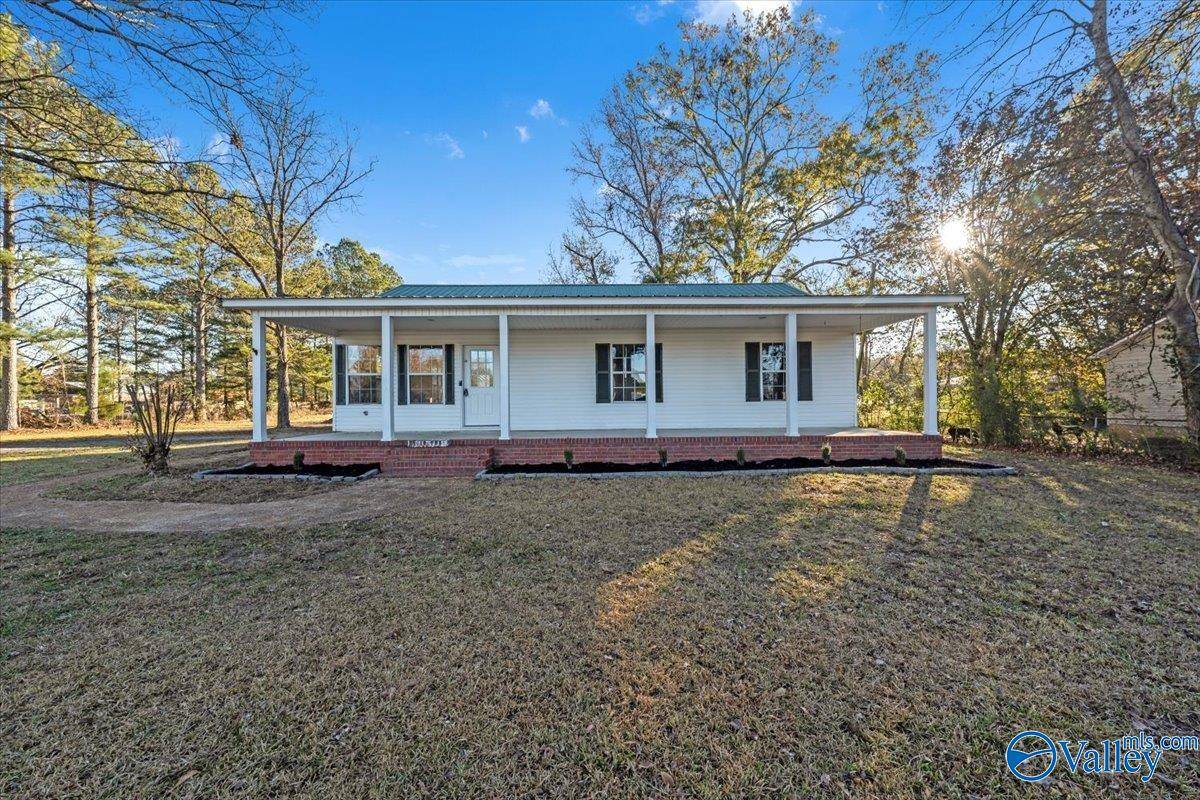 Falkville, AL 35622,233 Piney Grove Street