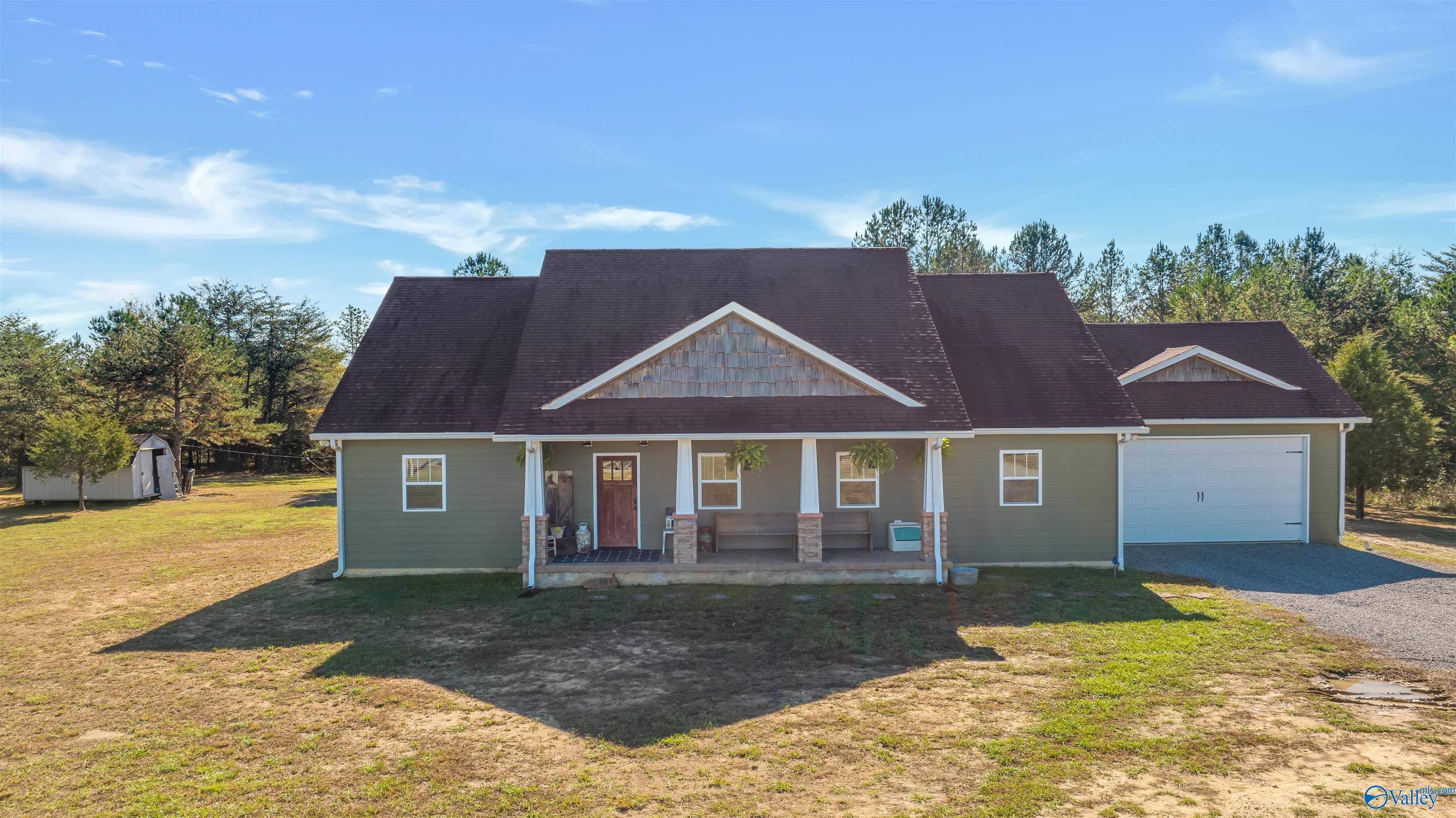 Bryant, AL 35958,1201 County Road 818