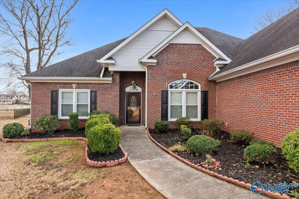 Huntsville, AL 35811,109 Spring River Court