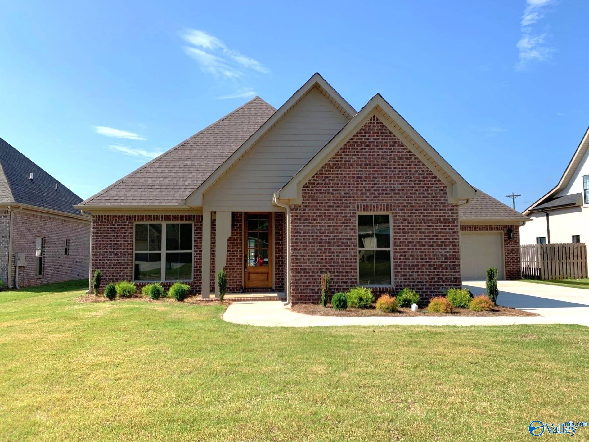 Decatur, AL 35603,3003 Lisa Lane
