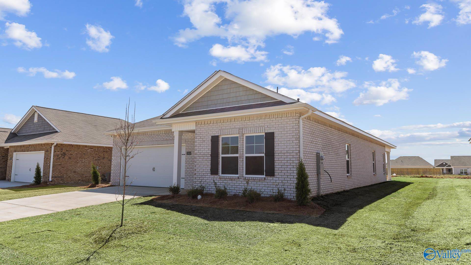 Athens, AL 35613,25918 Crested Lark Drive