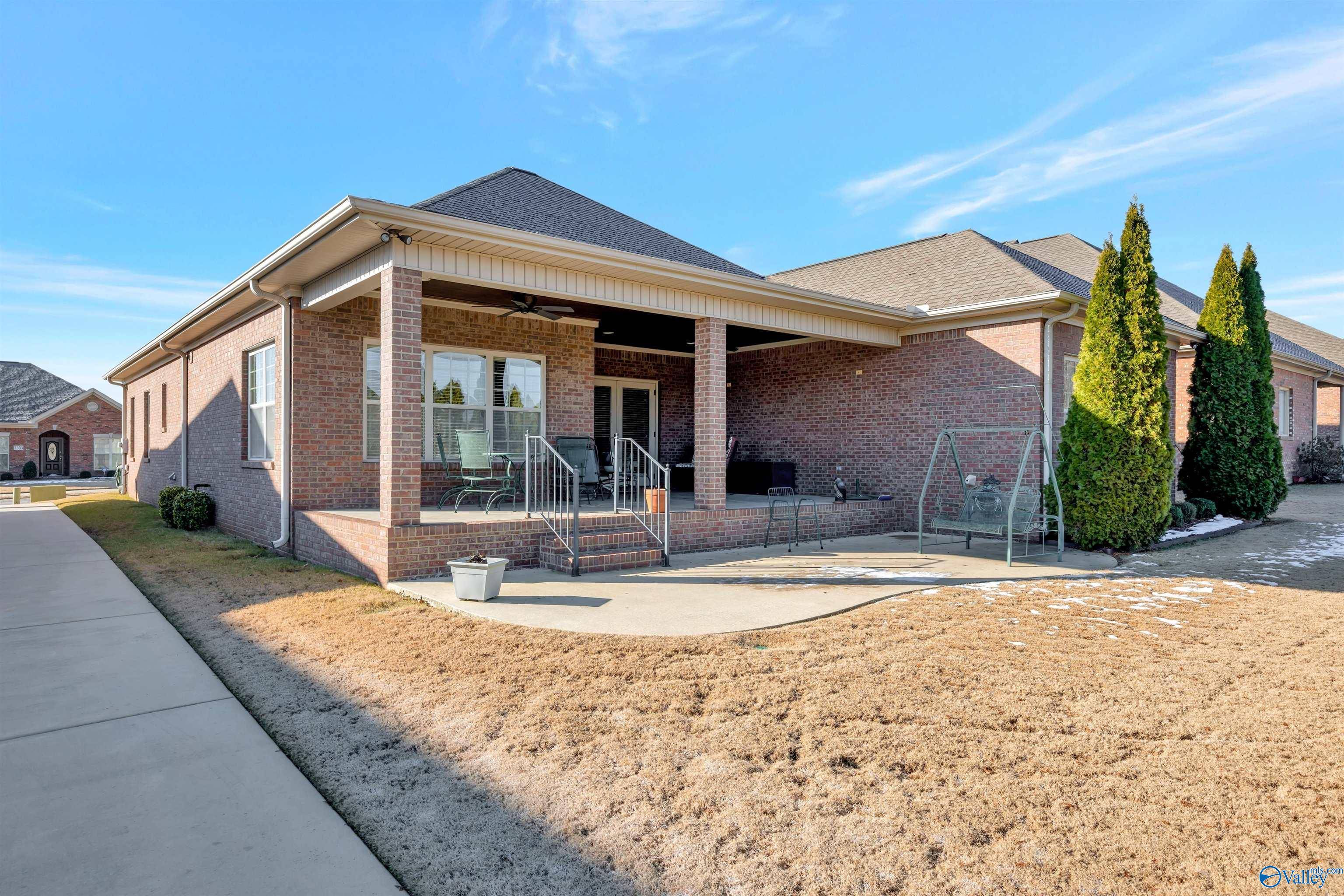 Decatur, AL 35603,2352 Tintagel Drive SW