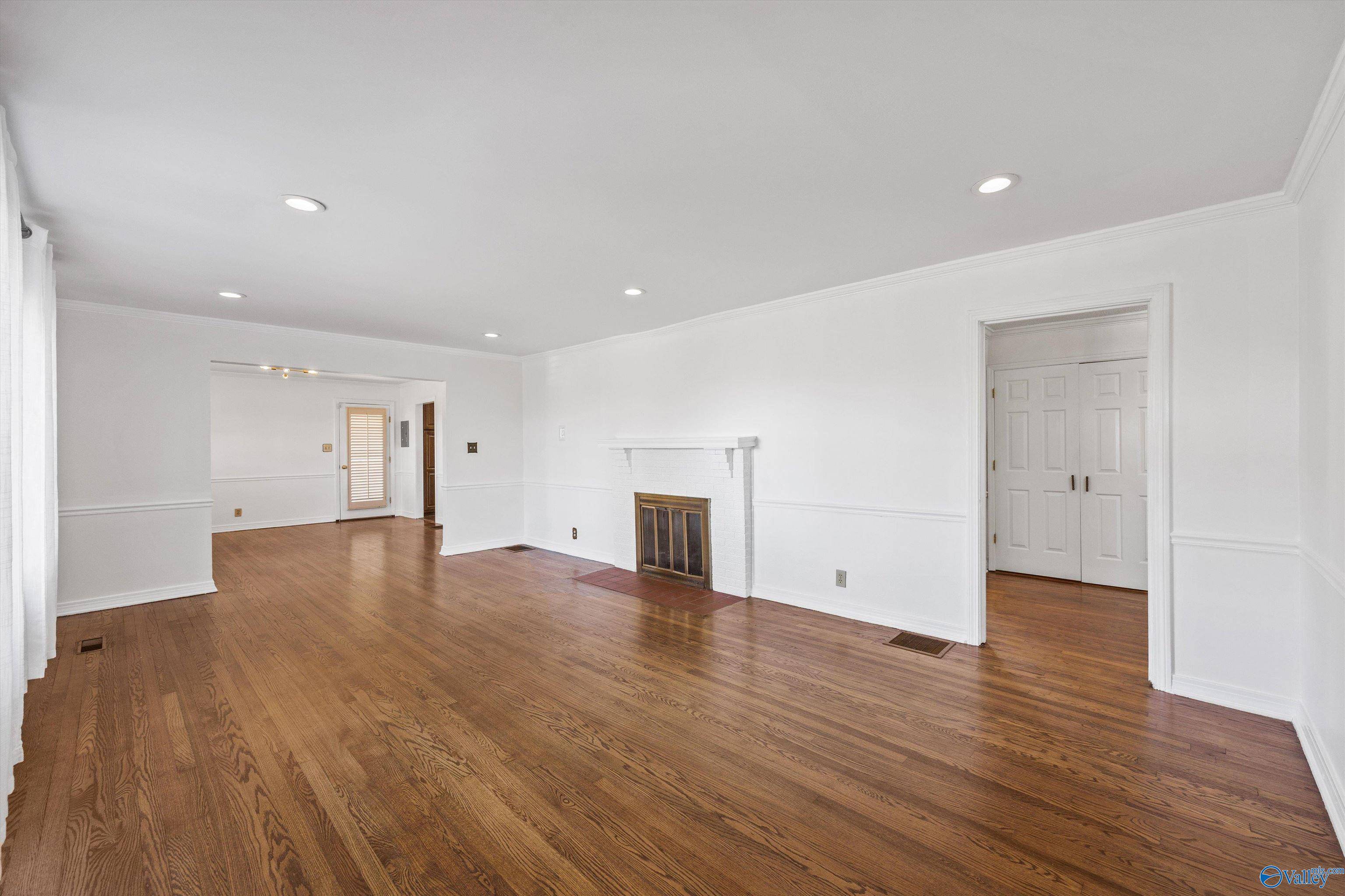 Huntsville, AL 35801,1500 Governors Drive