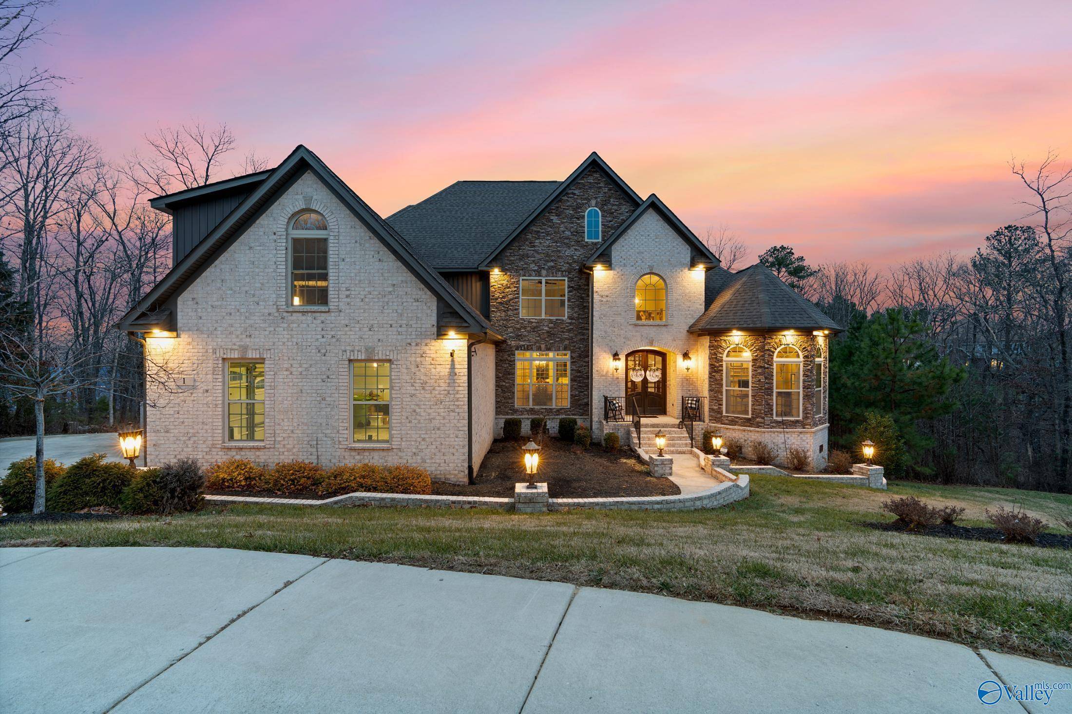 Huntsville, AL 35803,1 Sylvias Way SE