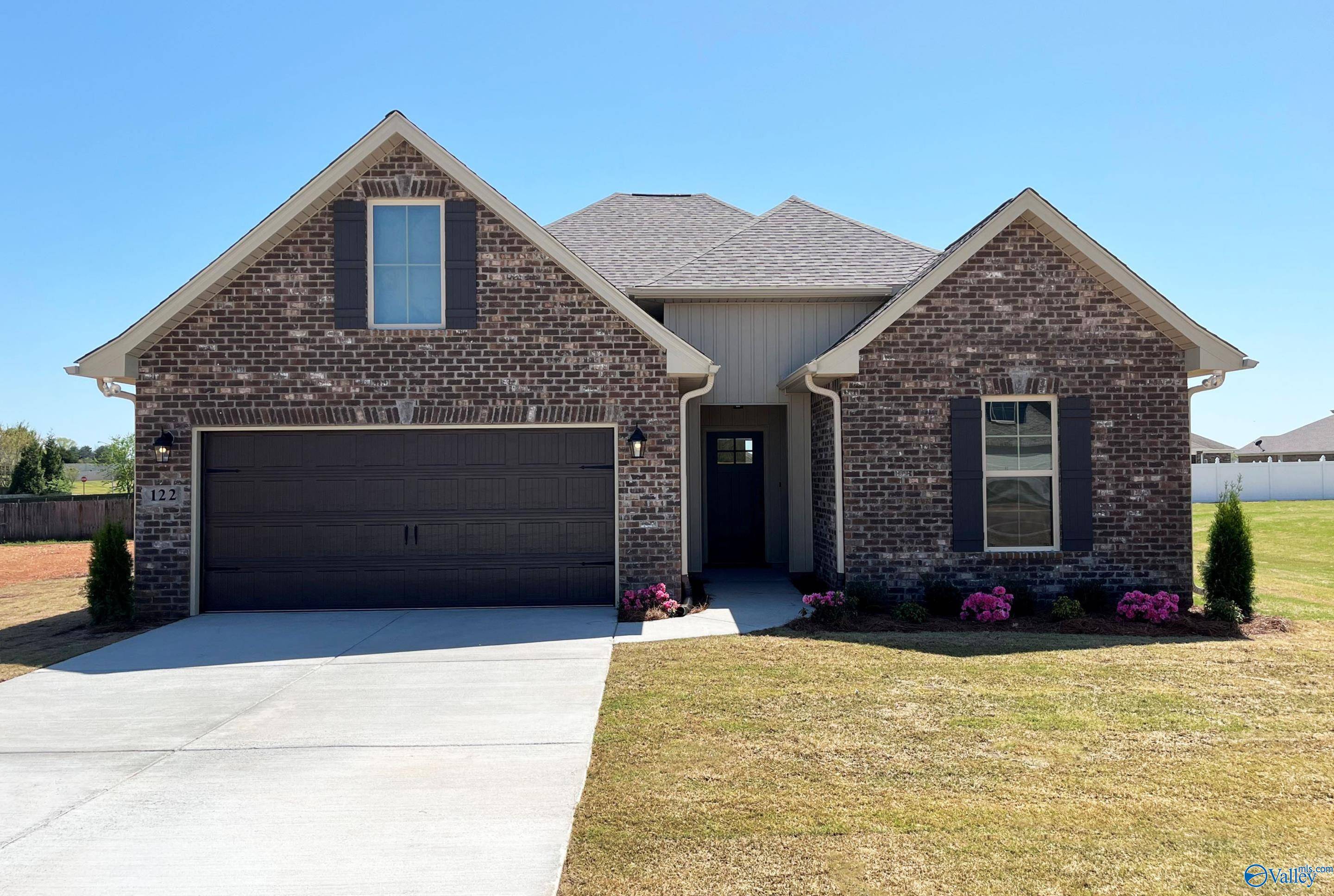 Hazel Green, AL 35750,122 Parvin Way Drive