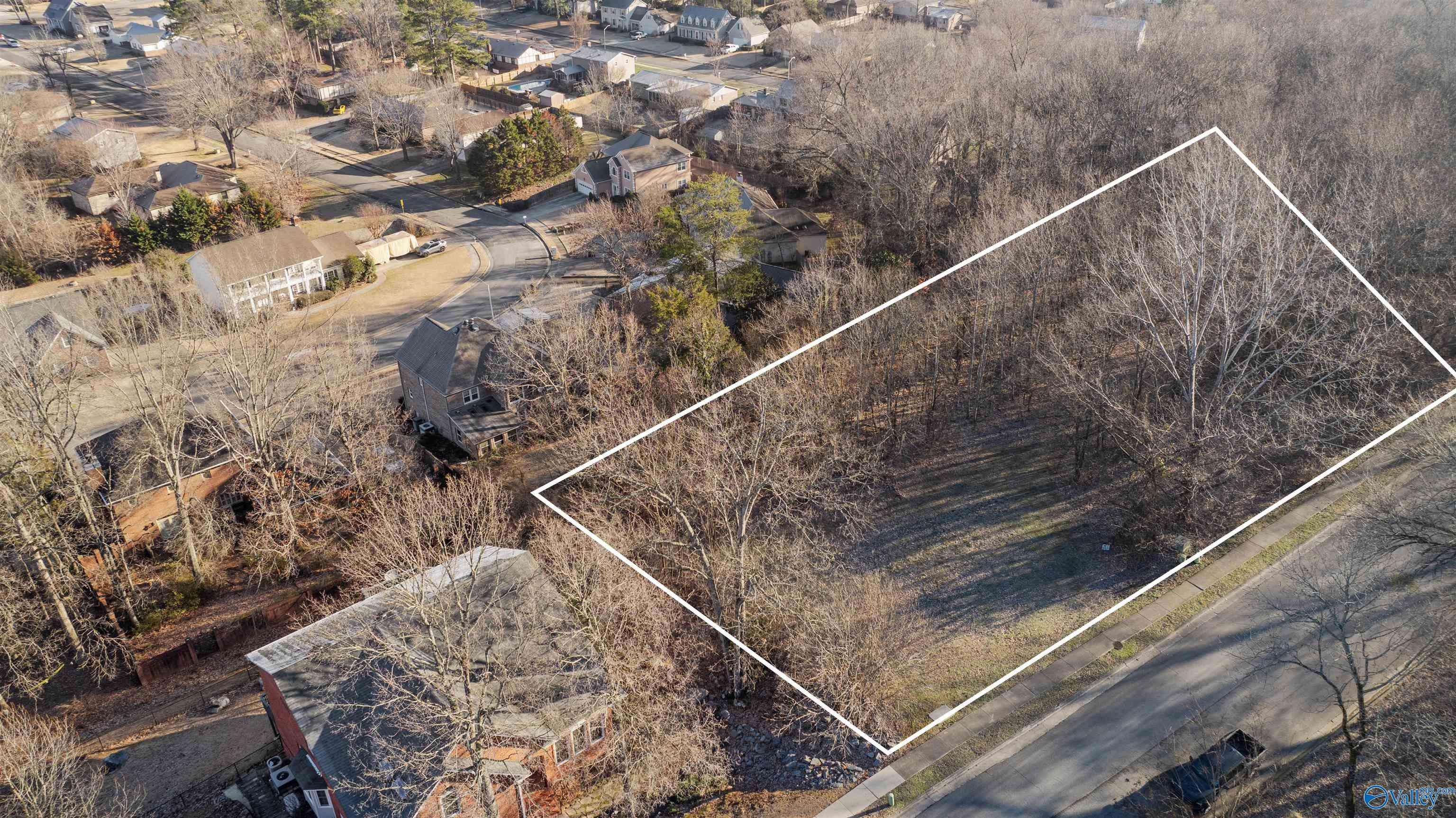 Huntsville, AL 35803,3033 SE Box Canyon Road