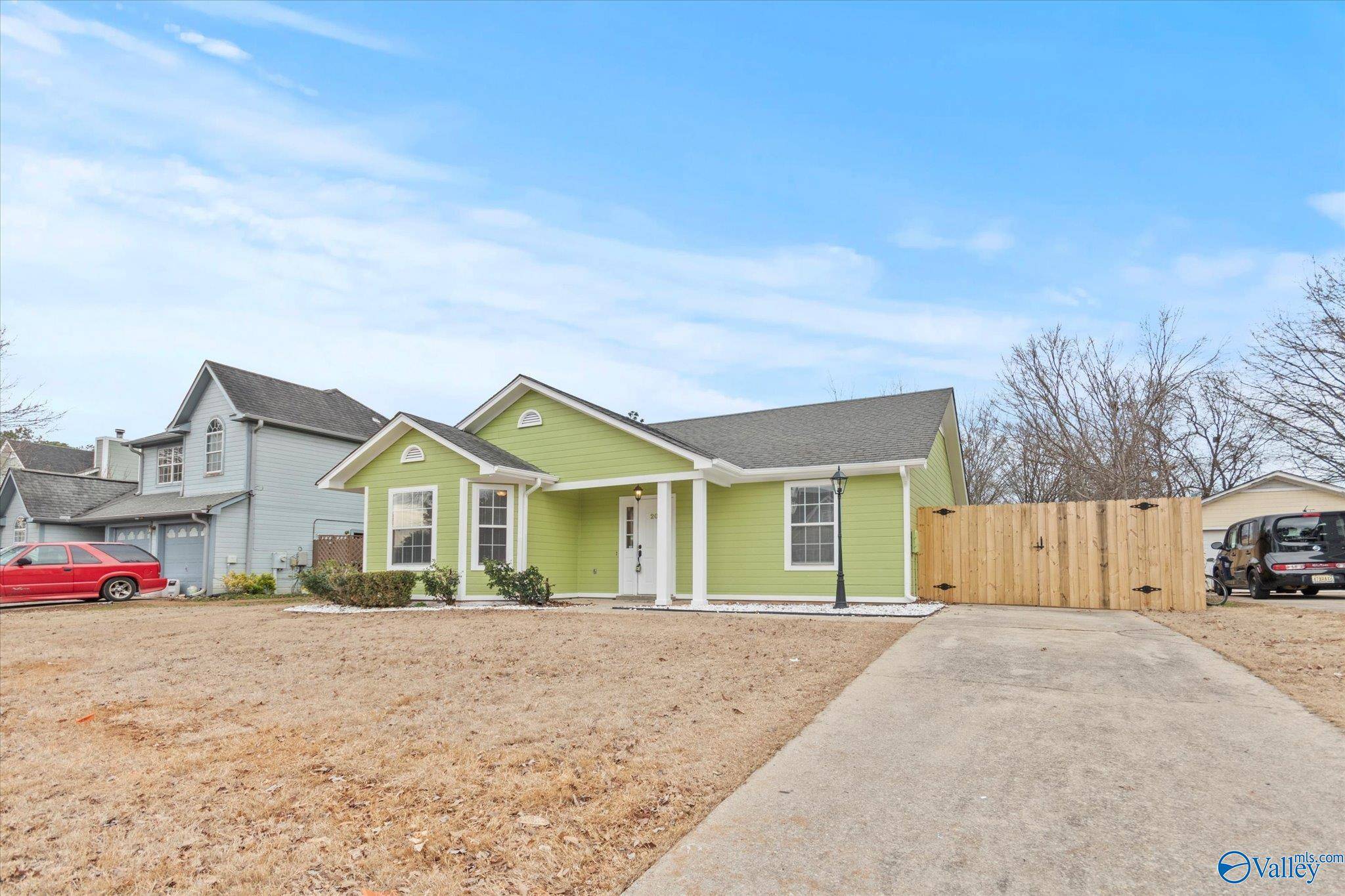 Huntsville, AL 35824,206 Turnbrook Drive