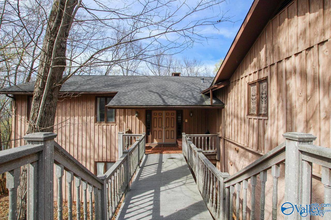 Huntsville, AL 35801,2311 Big Cove Road