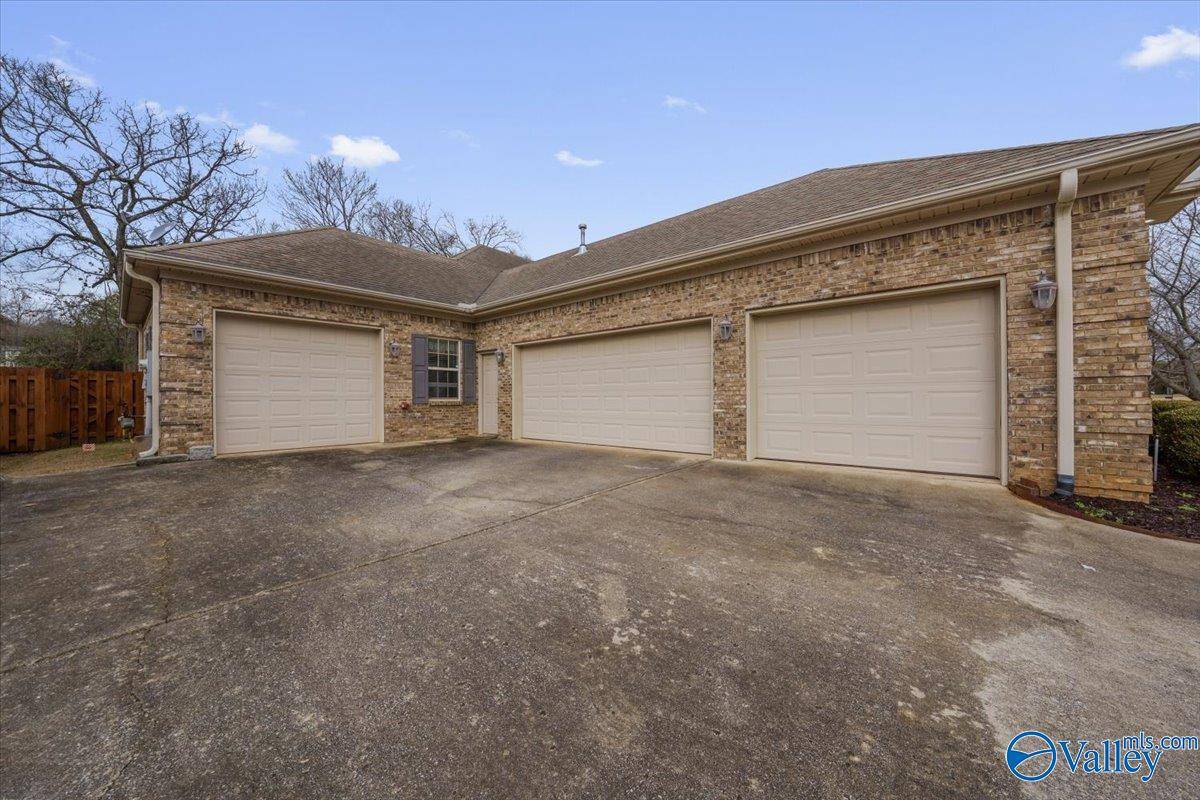 Madison, AL 35757,116 Crystal Springs Drive