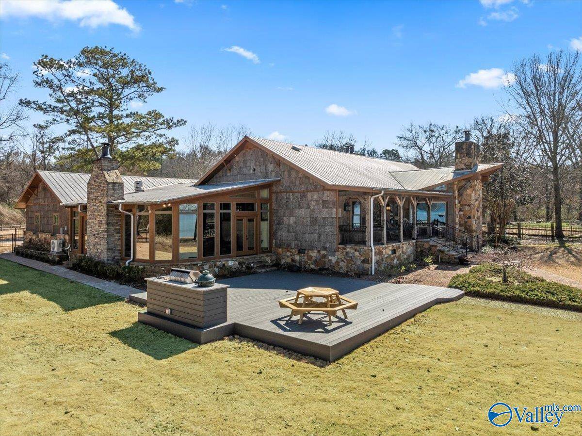 Guntersville, AL 35976,3424 Creek Path Road