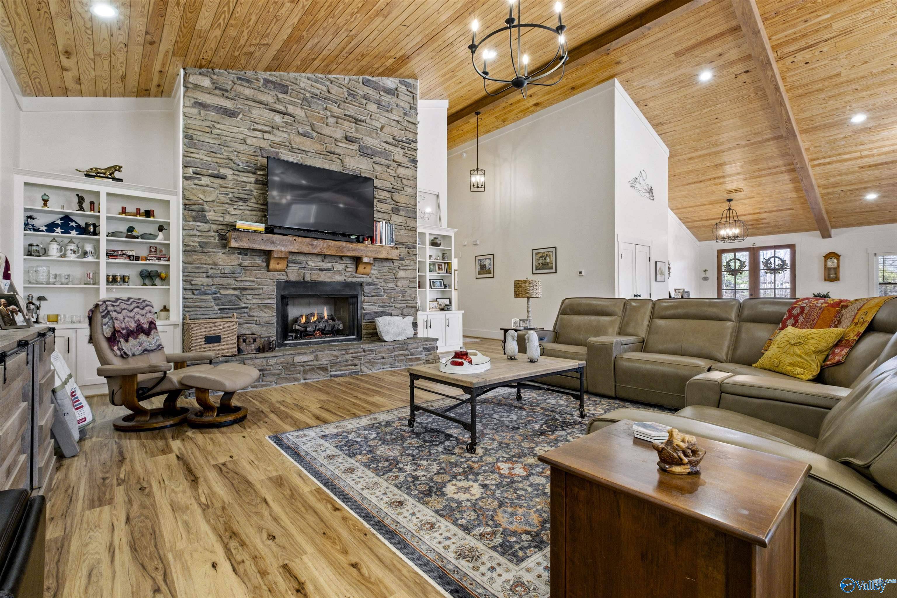 Oxford, AL 36207,40 Deer Cove Road
