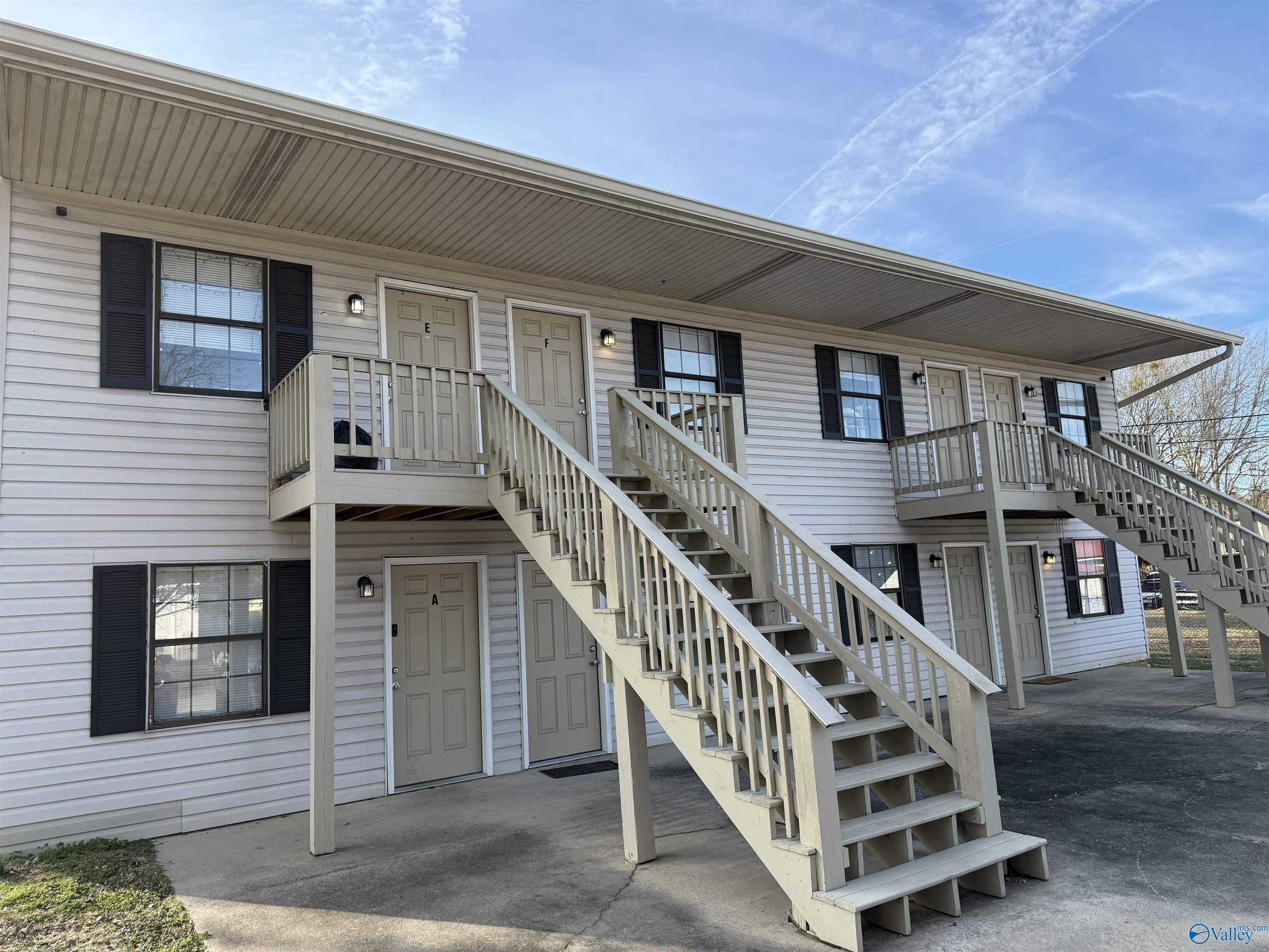 Hartselle, AL 35640,403 Rooks Street