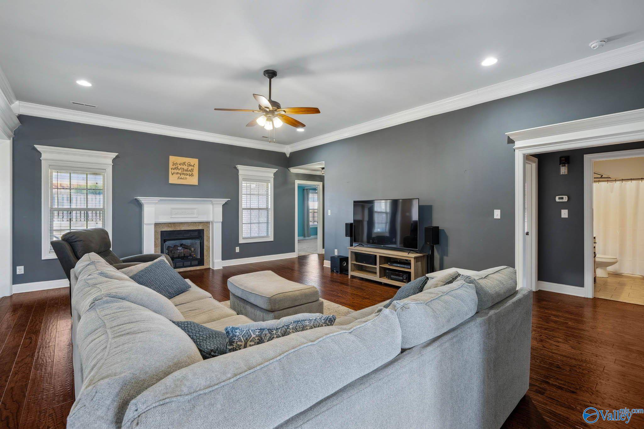 Athens, AL 35613,25146 Hudson Bend