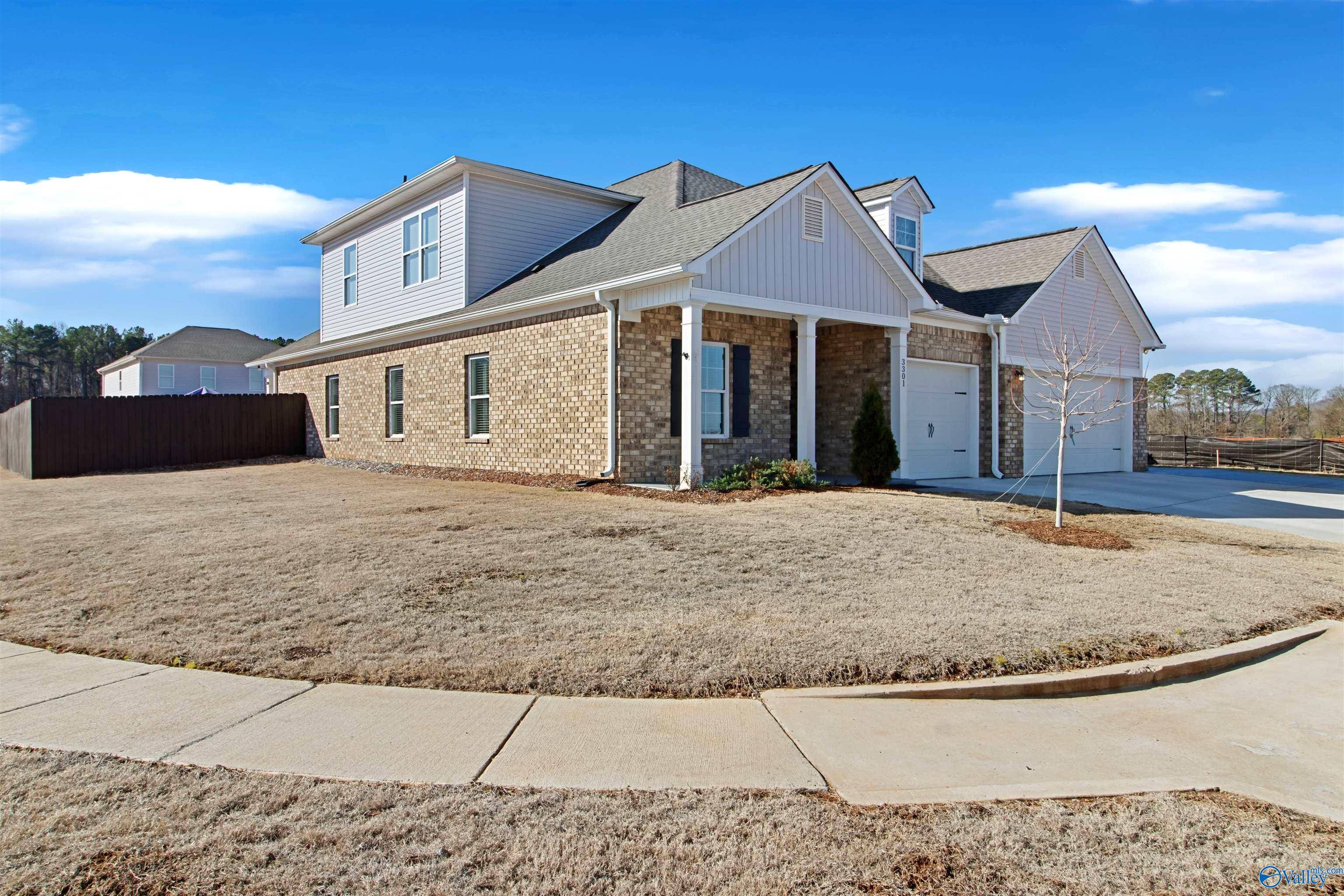 Huntsville, AL 35805,3301 Weaver Road SW