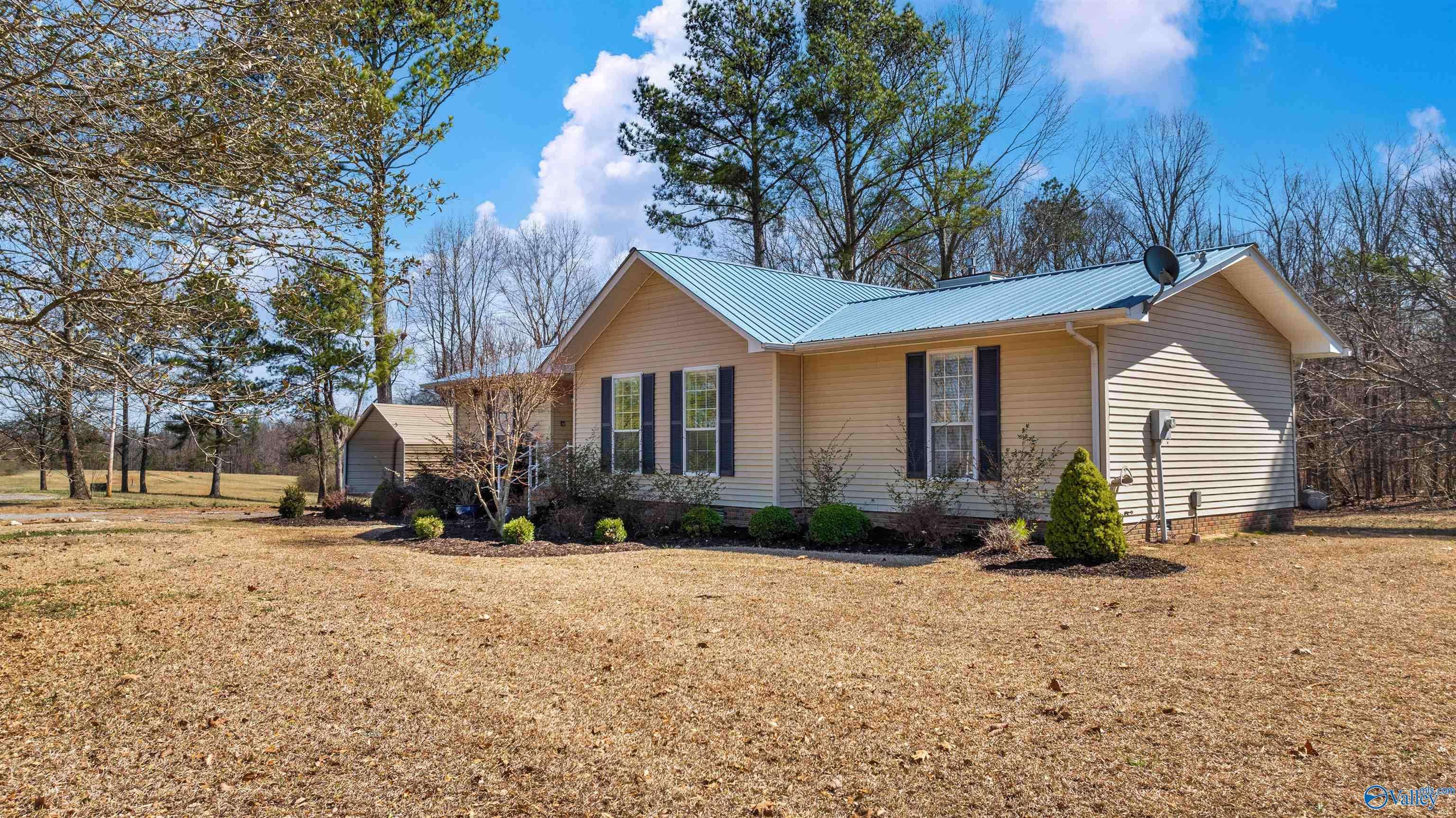 Dutton, AL 35744,540 County Road 176