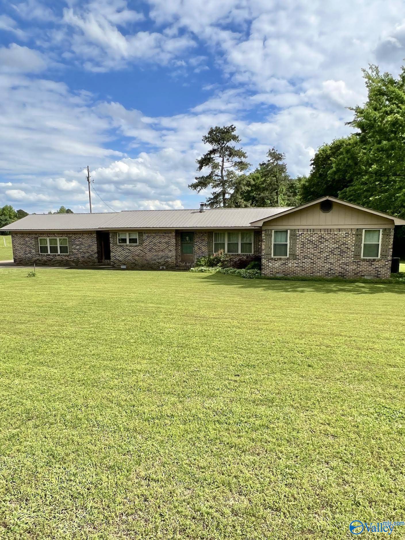 Section, AL 35771,2152 County Road 49