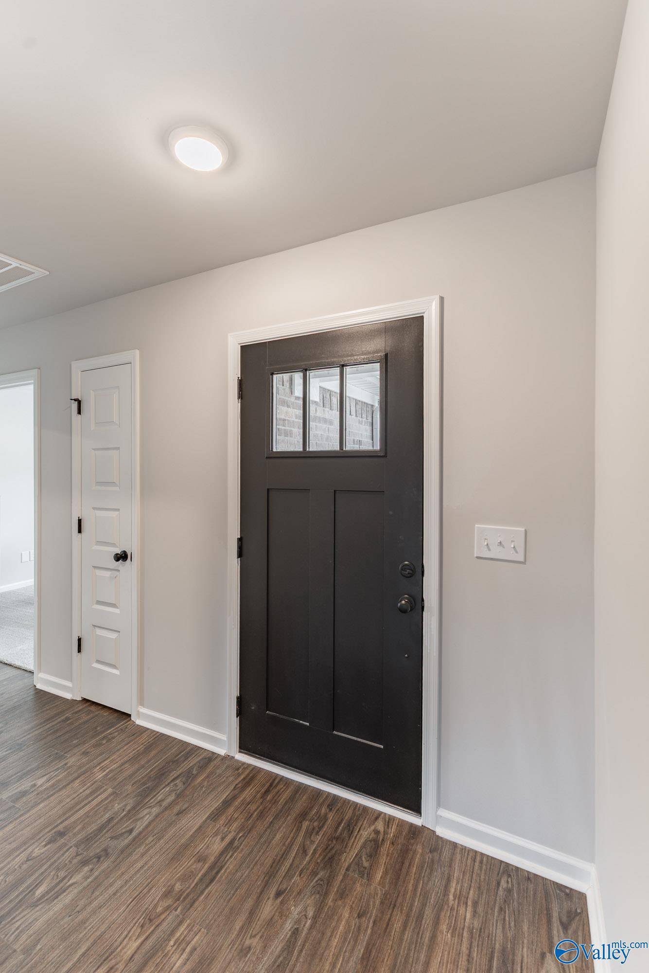 Toney, AL 35773,107 Gulf Hills Avenue