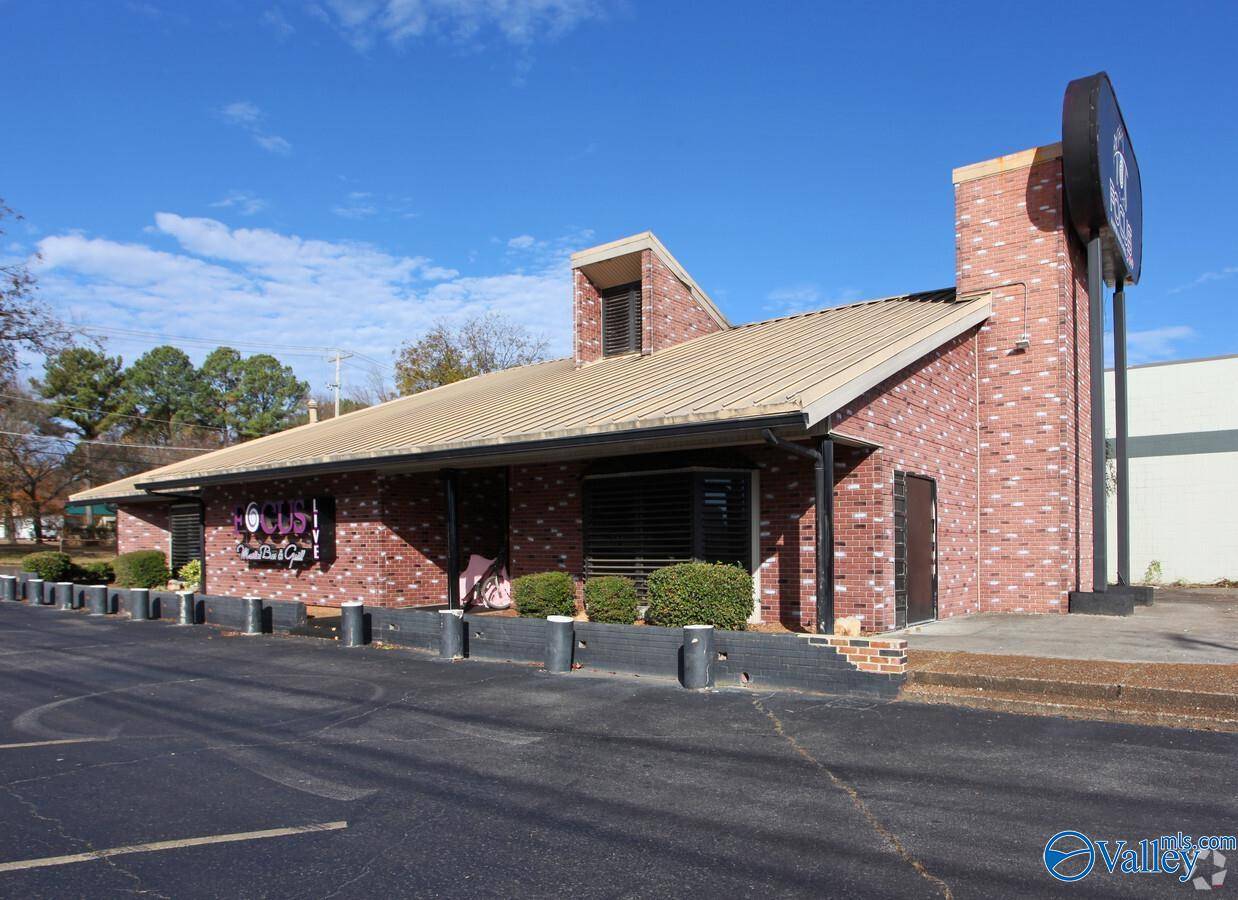 Huntsville, AL 35816,2020 Country Club NW