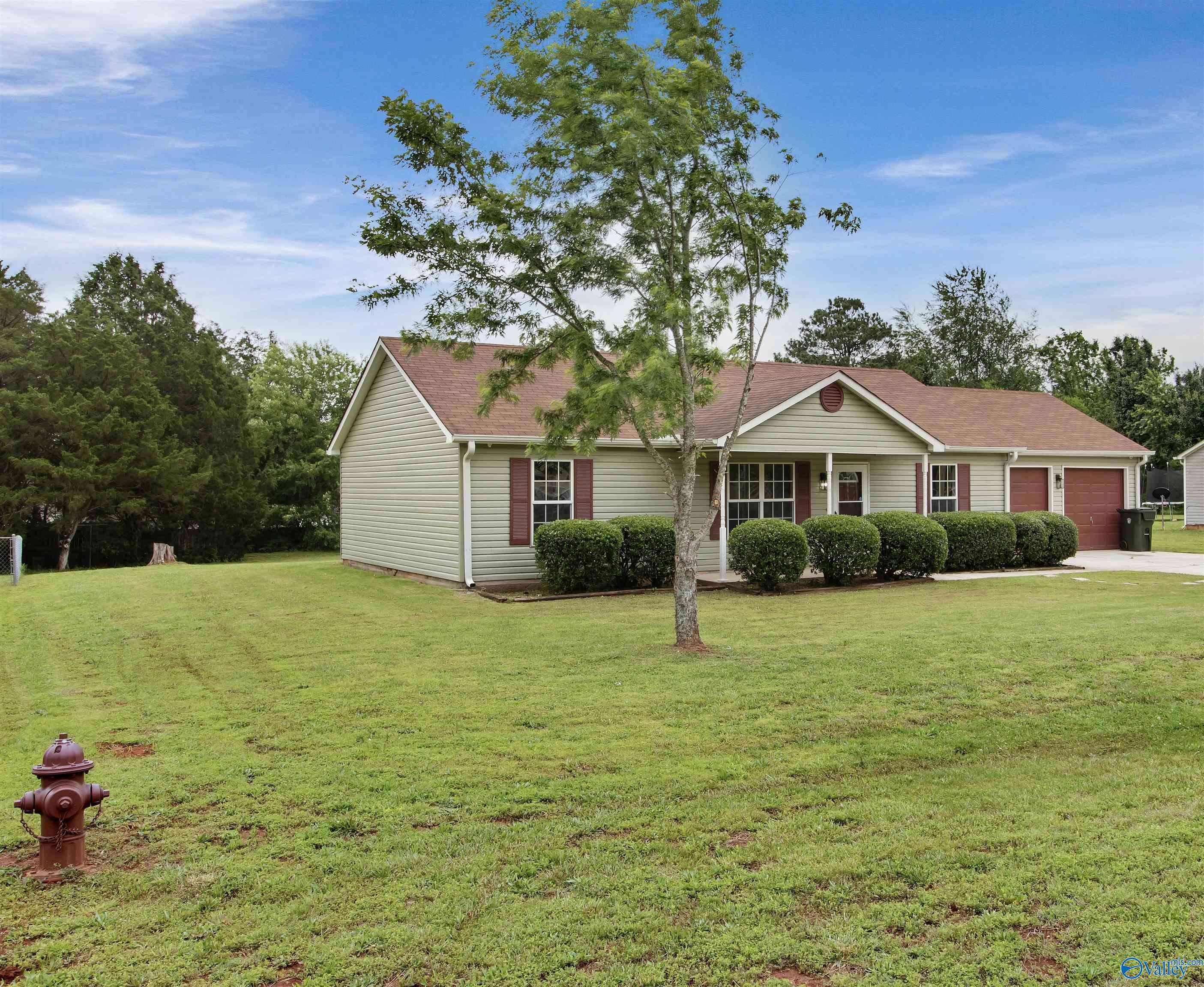 Toney, AL 35773,218 Barberry Lane