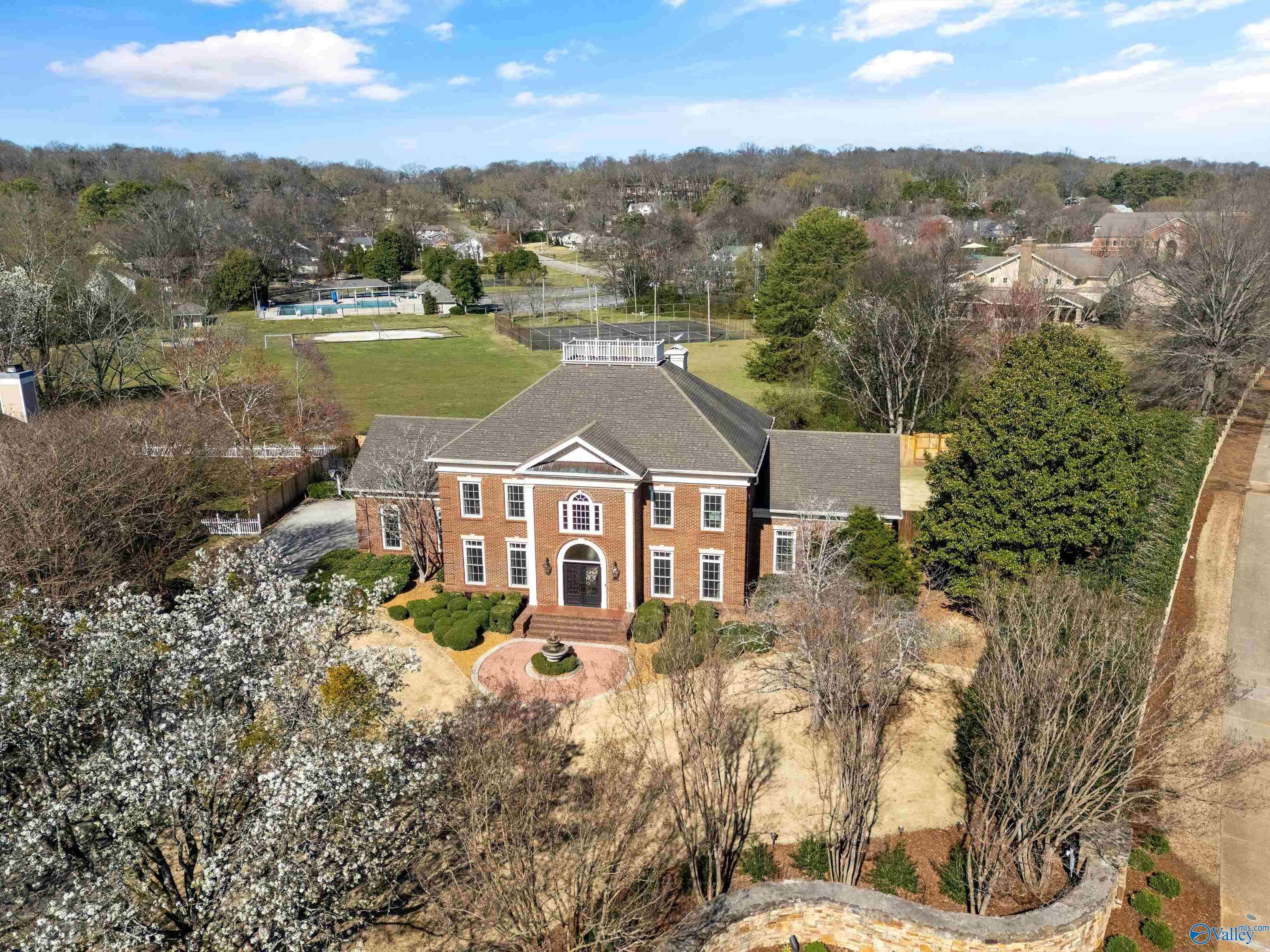 Huntsville, AL 35802,5000 Wainwright Avenue