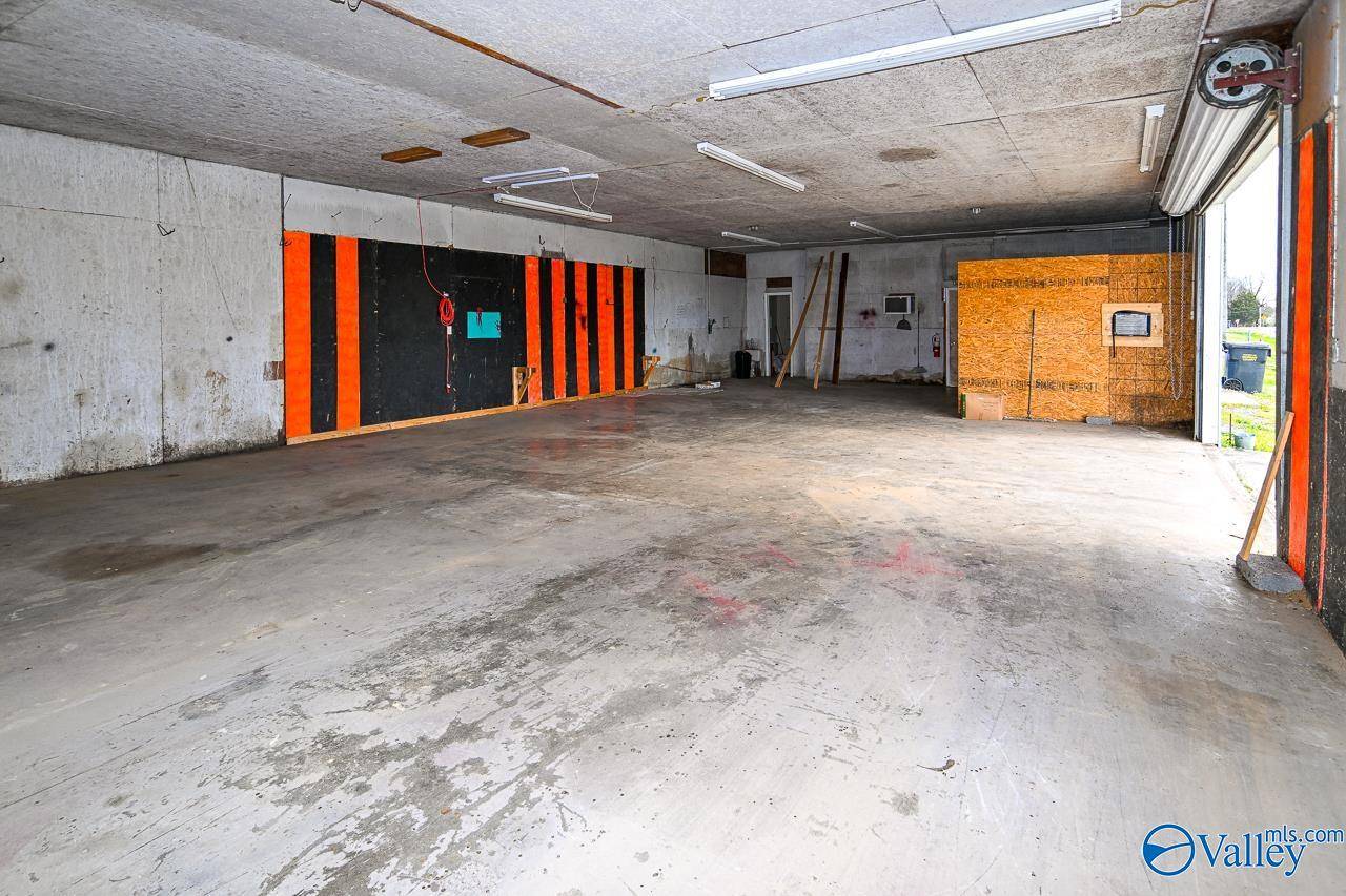 Falkville, AL 35622,722 Culver Road