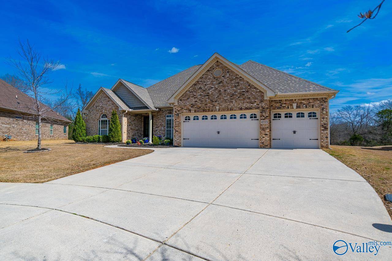 Owens Cross Roads, AL 35763,4555 Blairmont Drive SE