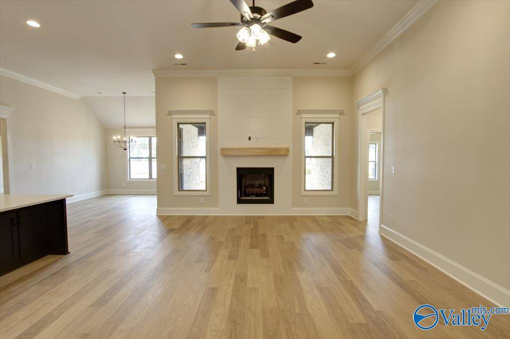 Athens, AL 35613,23362 Saint John Road