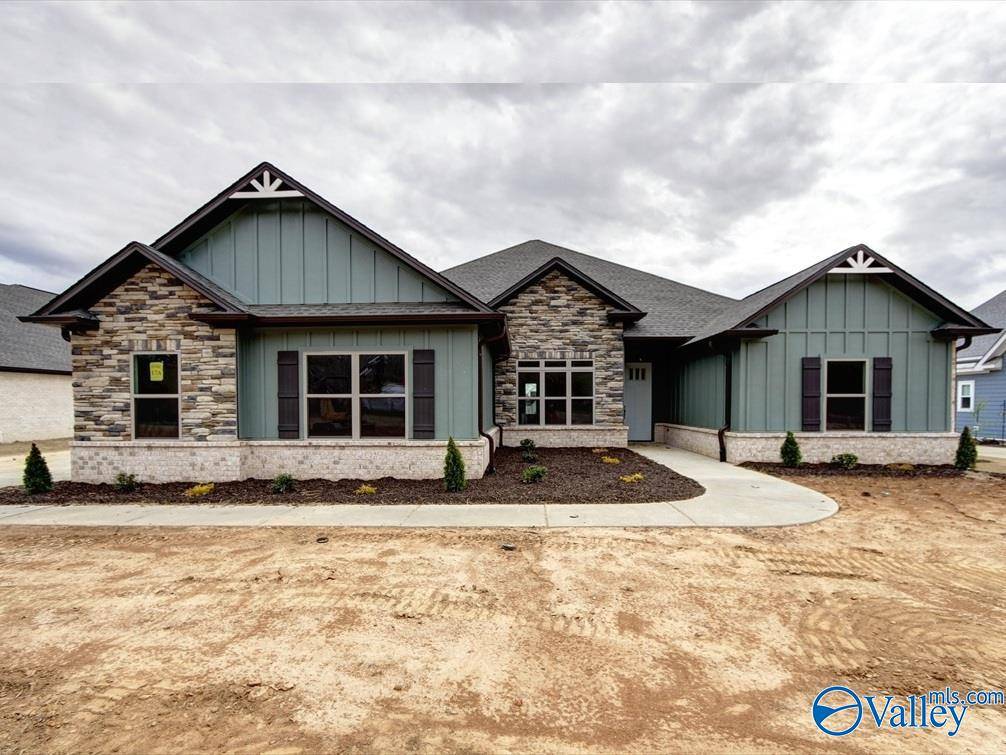 Athens, AL 35613,23362 Saint John Road
