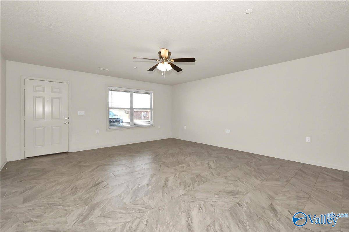 Killen, AL 35645,97 Harvest Hills Place #111