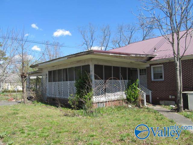Albertville, AL 35950,208 Glover Street