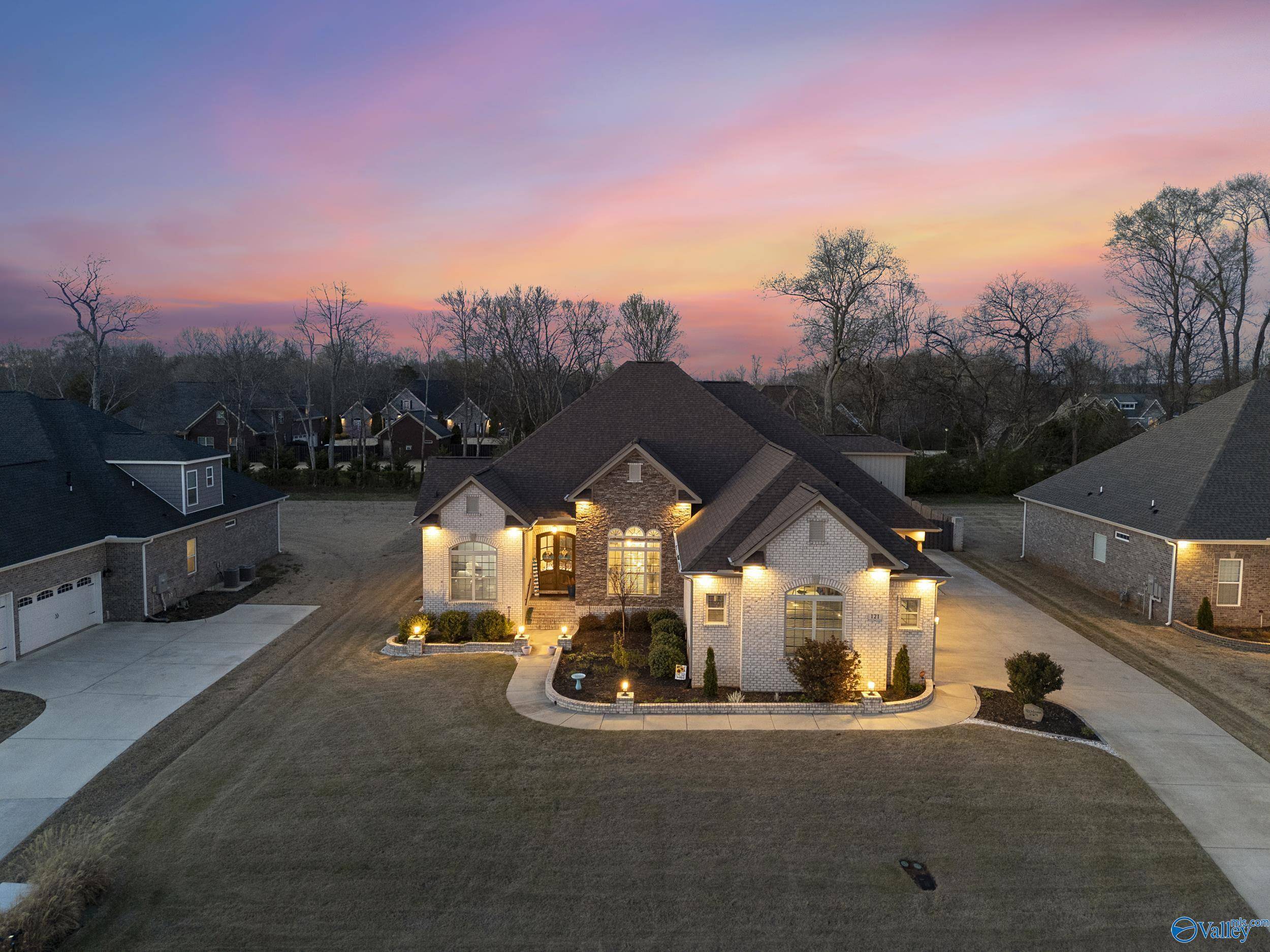 Huntsville, AL 35811,121 Phillipsridge Drive