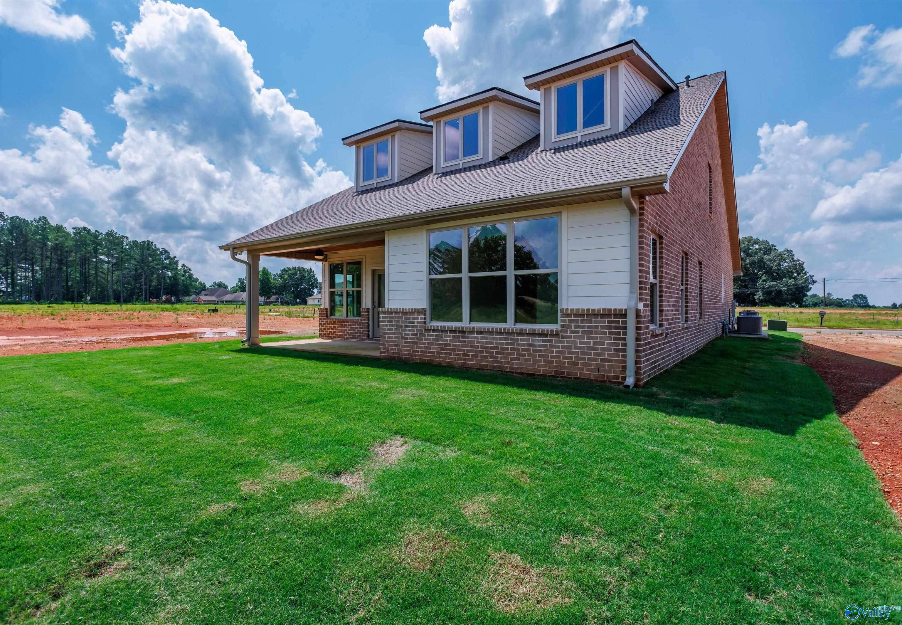 Athens, AL 35613,22122 Mulligan Parkway