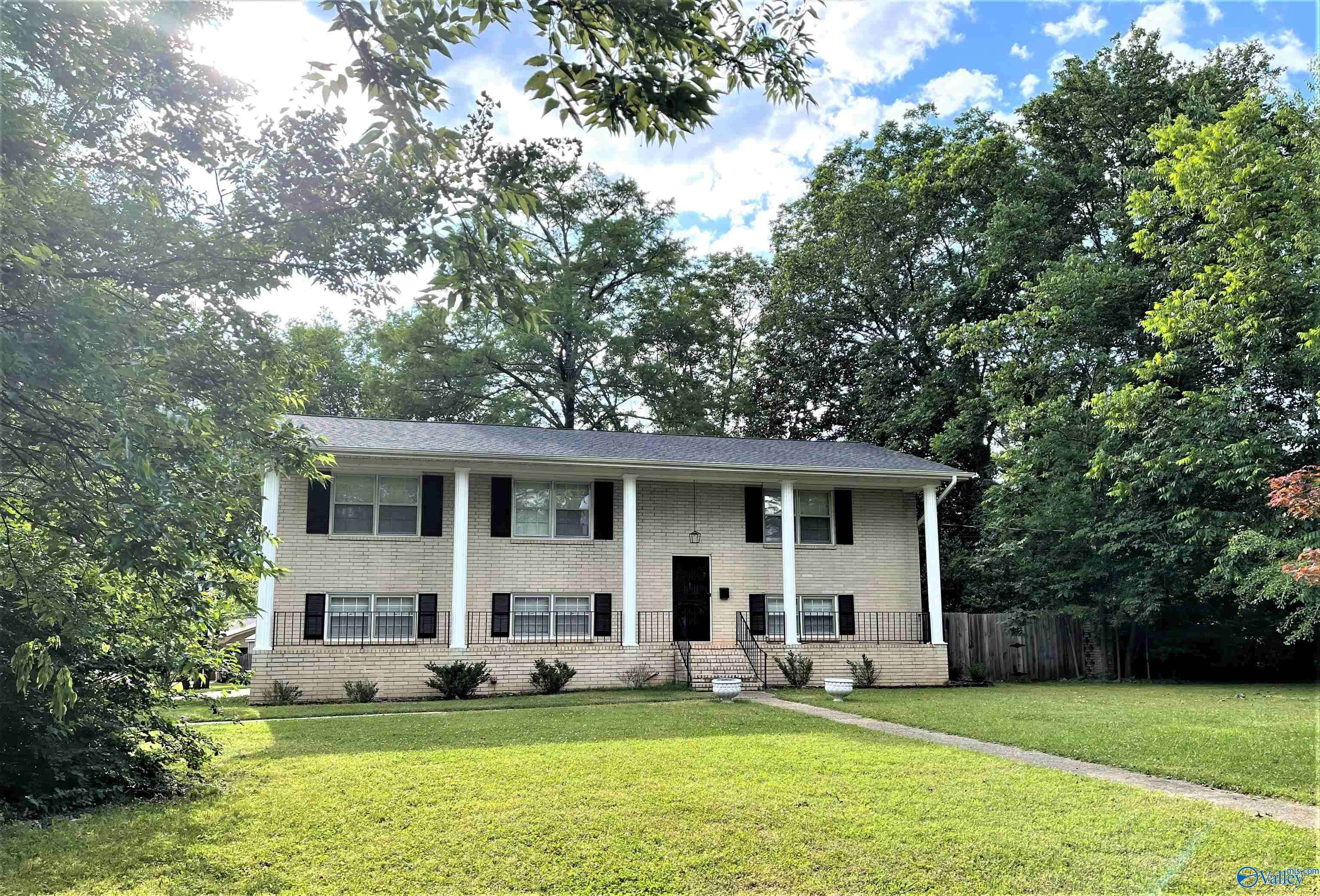 Huntsville, AL 35802,5630 Woodridge Drive