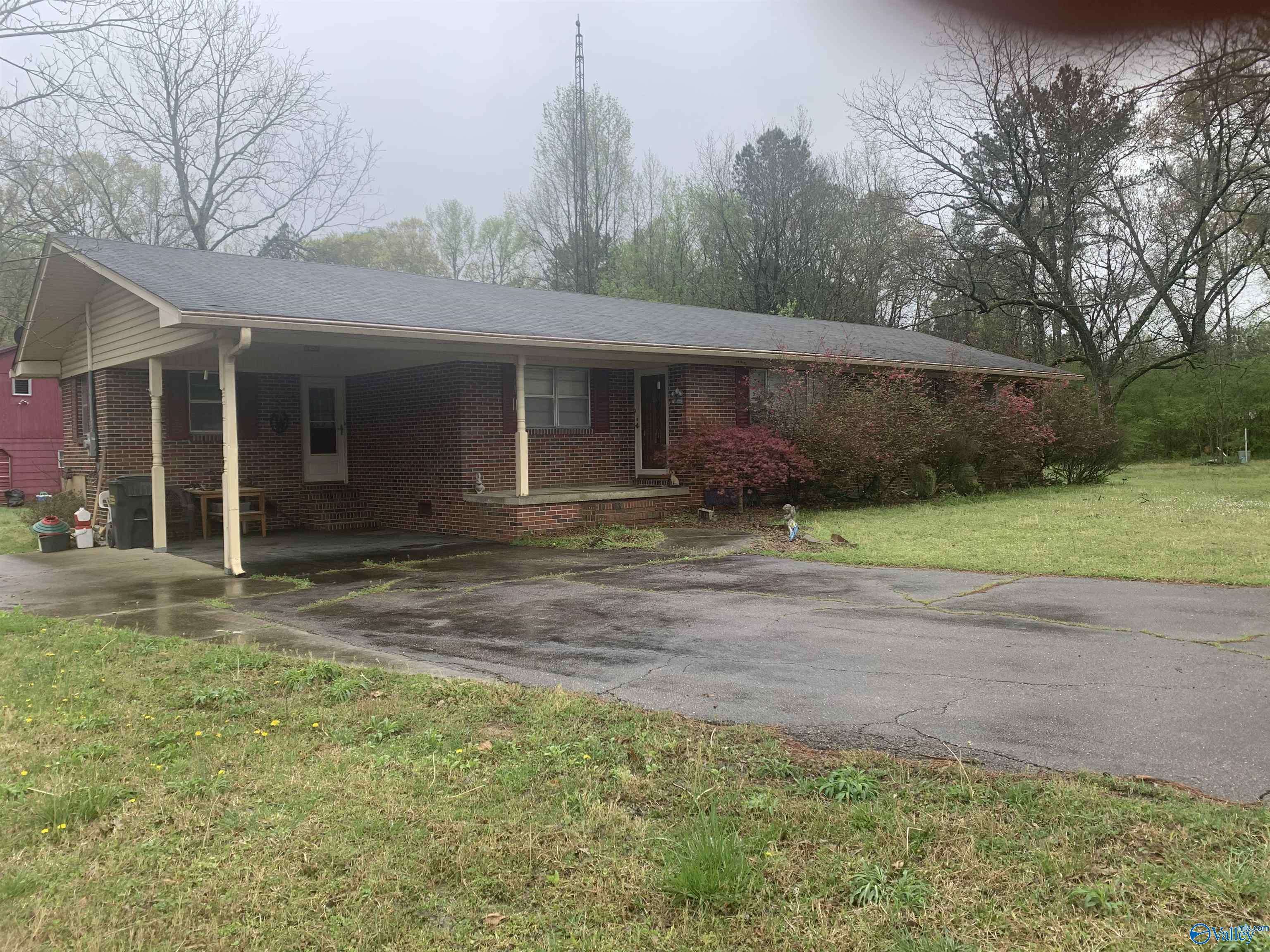 Decatur, AL 35603,3824 Old Moulton Road