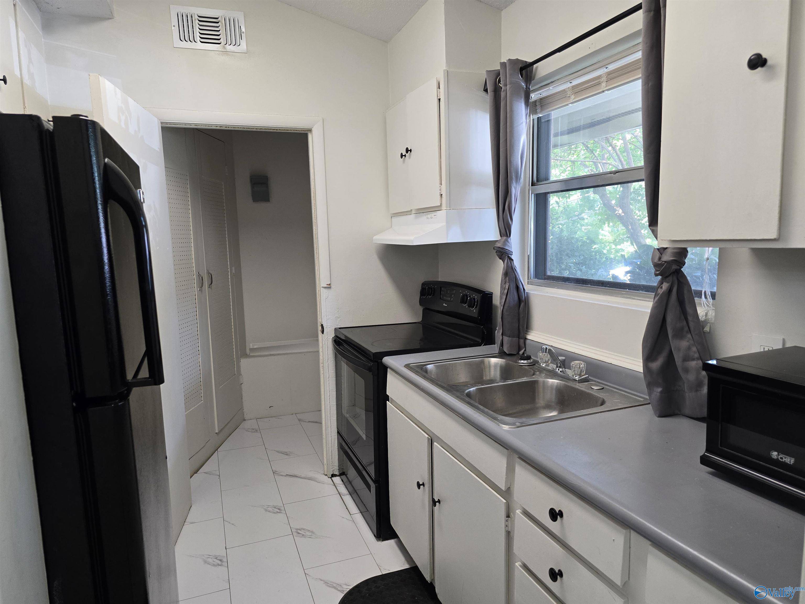 Huntsville, AL 35802,2014 Colony Drive