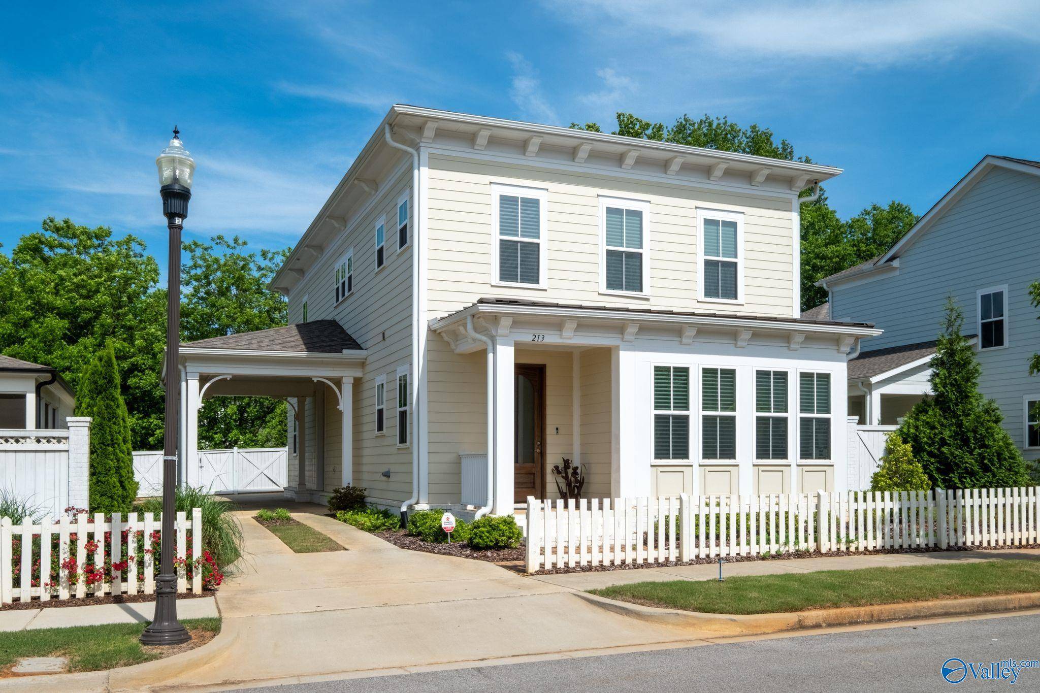 Madison, AL 35758,213 Saint Louis Street