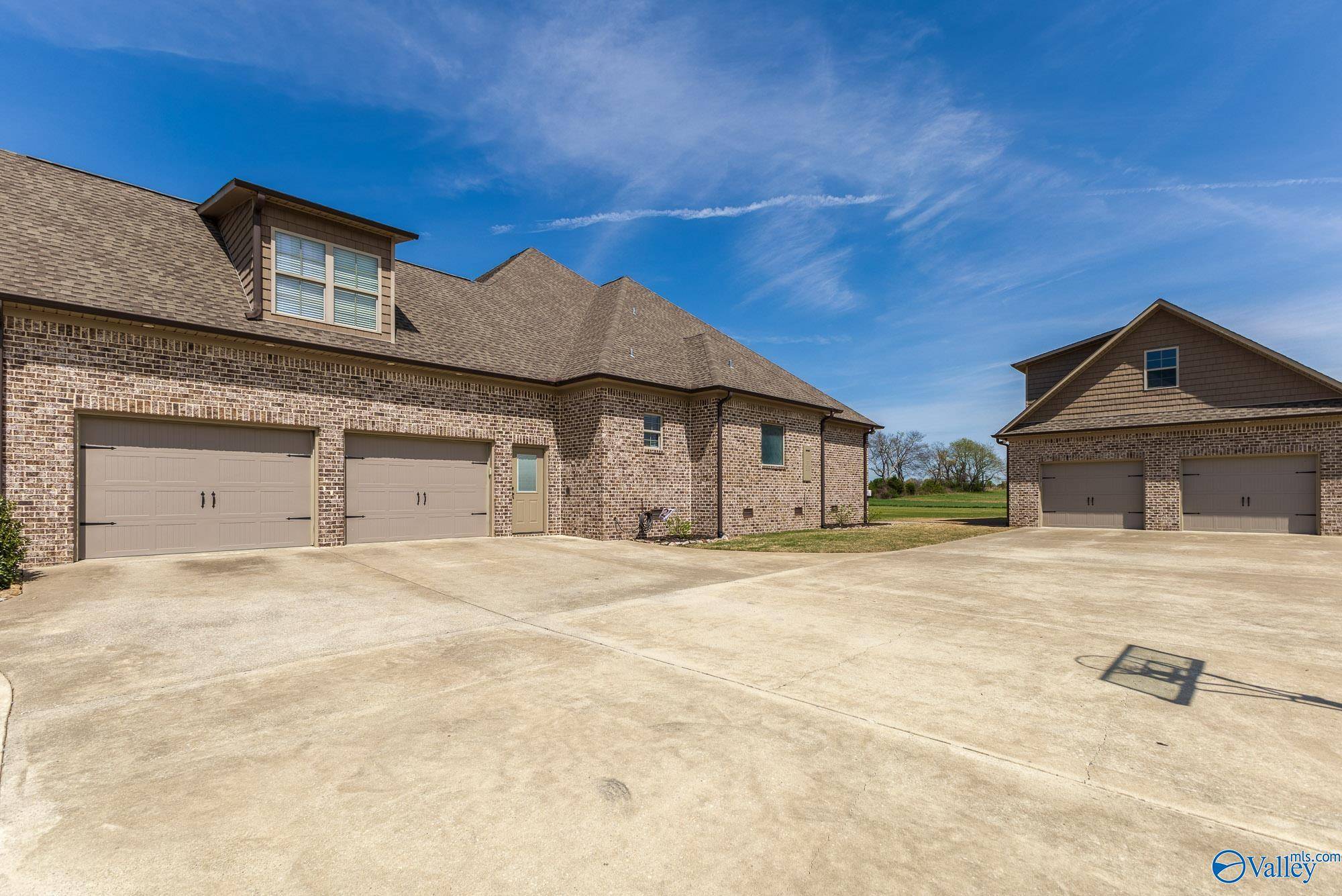 Athens, AL 35613,20224 Sharp Road