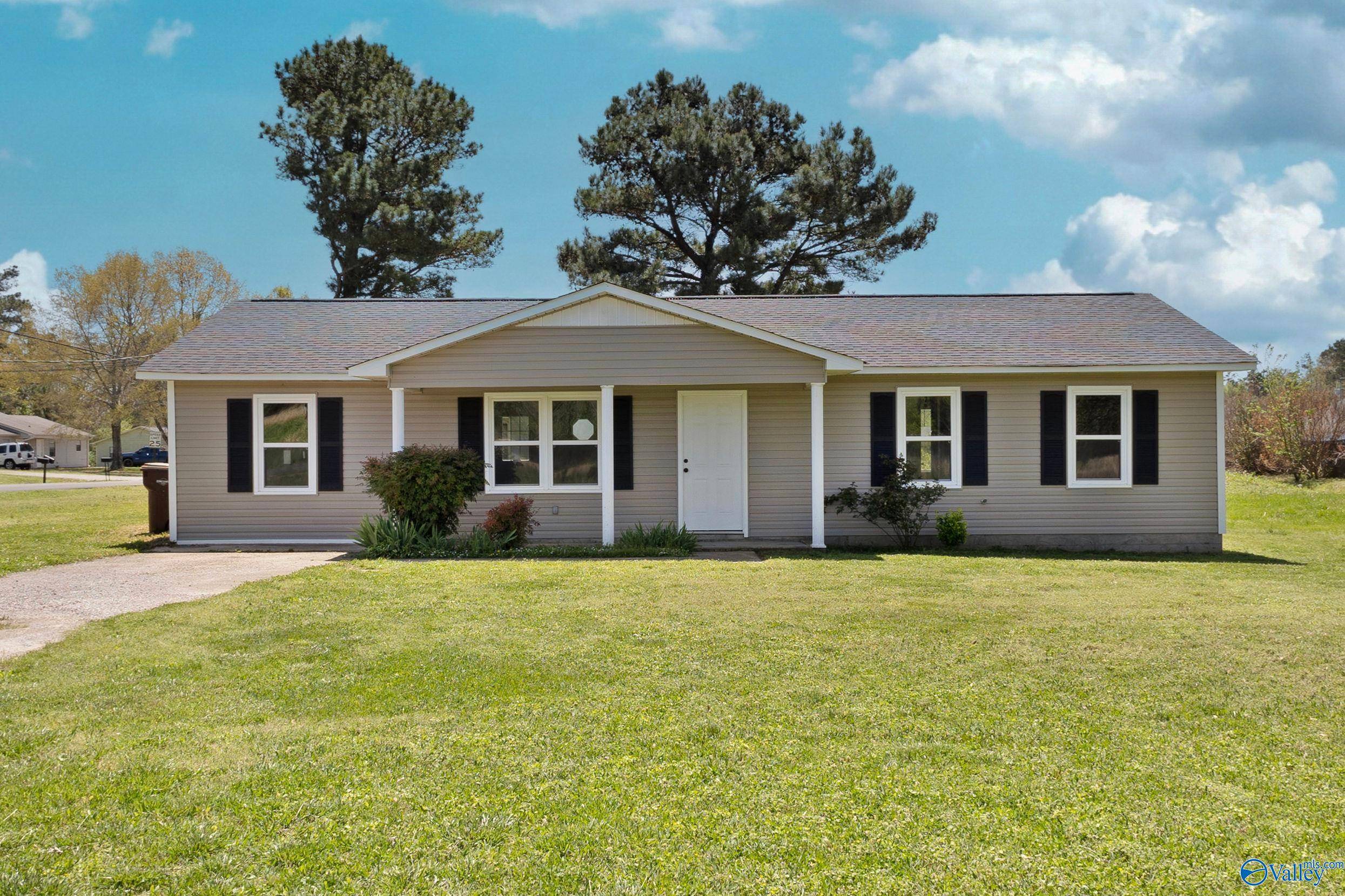 Athens, AL 35611,14450 Quinn Road